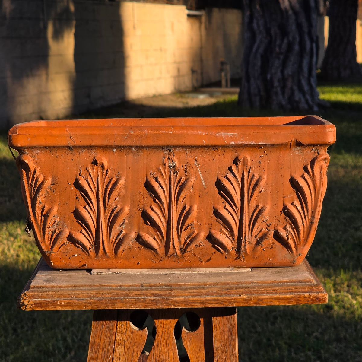 Vtg Terracotta Window Box Planter 12" Acanthus Leaf Weathered Clay Pot Scroll