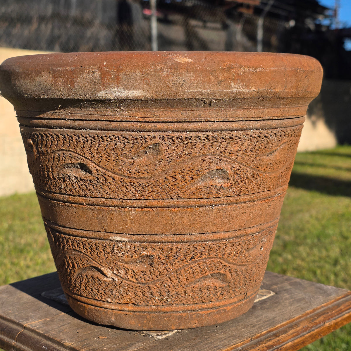 Vintage Mexican Terracotta Planter Pot Wave Textured Clay Flower 10" x 8" Old