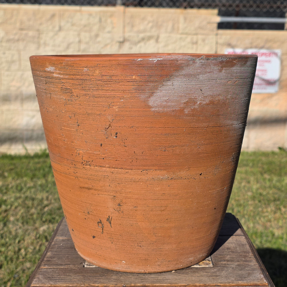 Vintage PMDI Terracotta Pot Ribbed Pottery Mfg Mexico Heavy Clay Planter 11"
