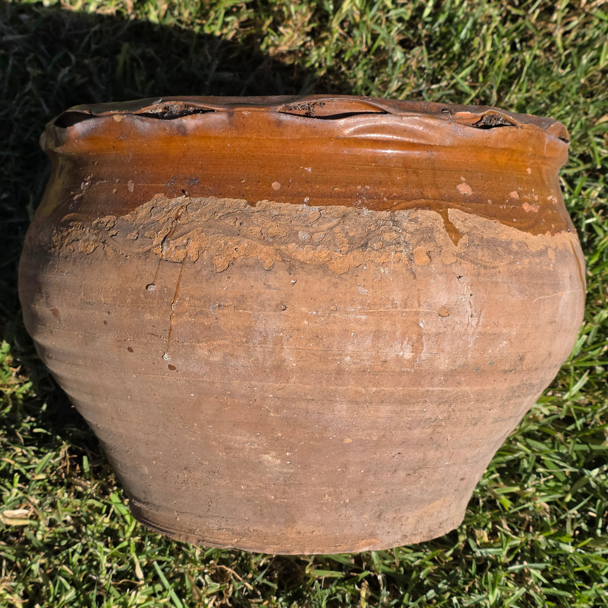 Vintage Studio Pottery Planter Terracotta Clay Pot Brown Glazed Ruffled Rim 14" (Copy)