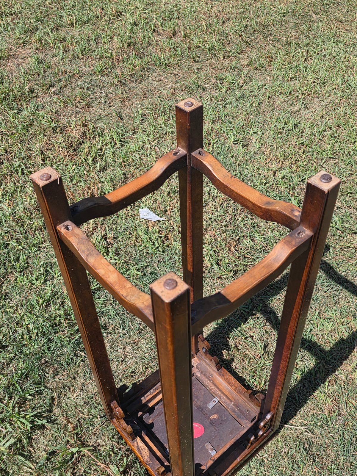 Wellington Hall Wood Plant Stand Pedestal Table Chinese Chippendale Vintage 32"