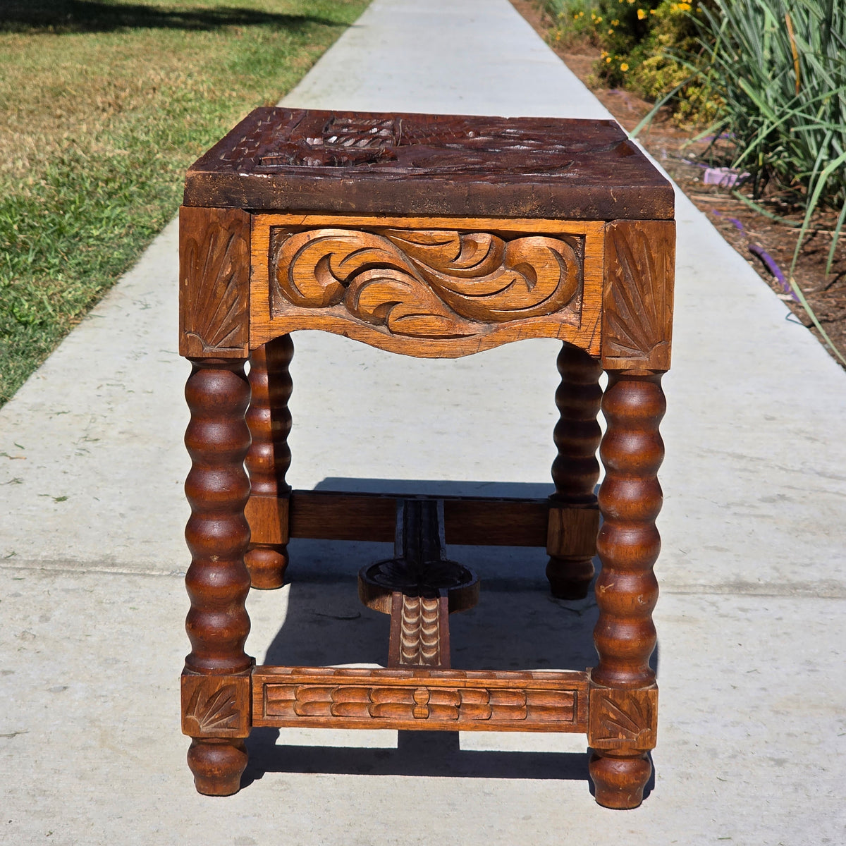 Vtg Black Forest Style Carved Wood Stool Table Bobbin Leg Footstool Bench 23"