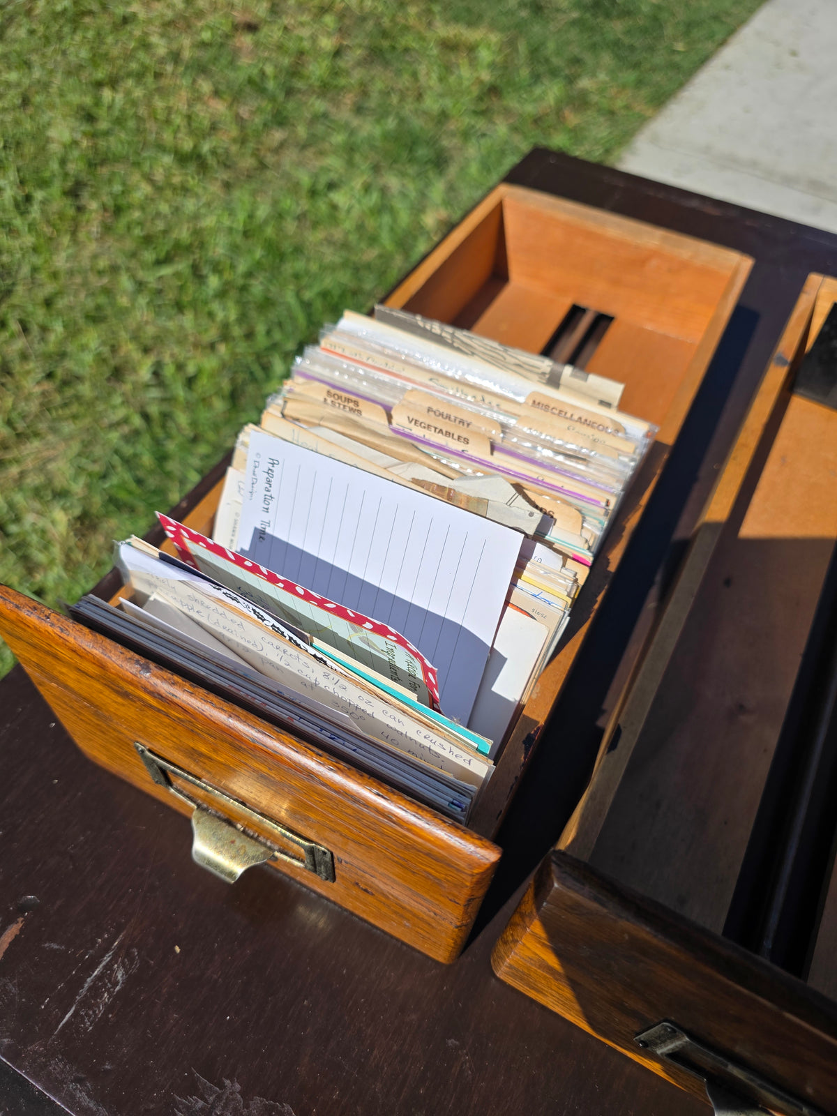 Antique Oak Card Catalog 2 Drawer Library File Box Desk Recipe Holder (Damage)