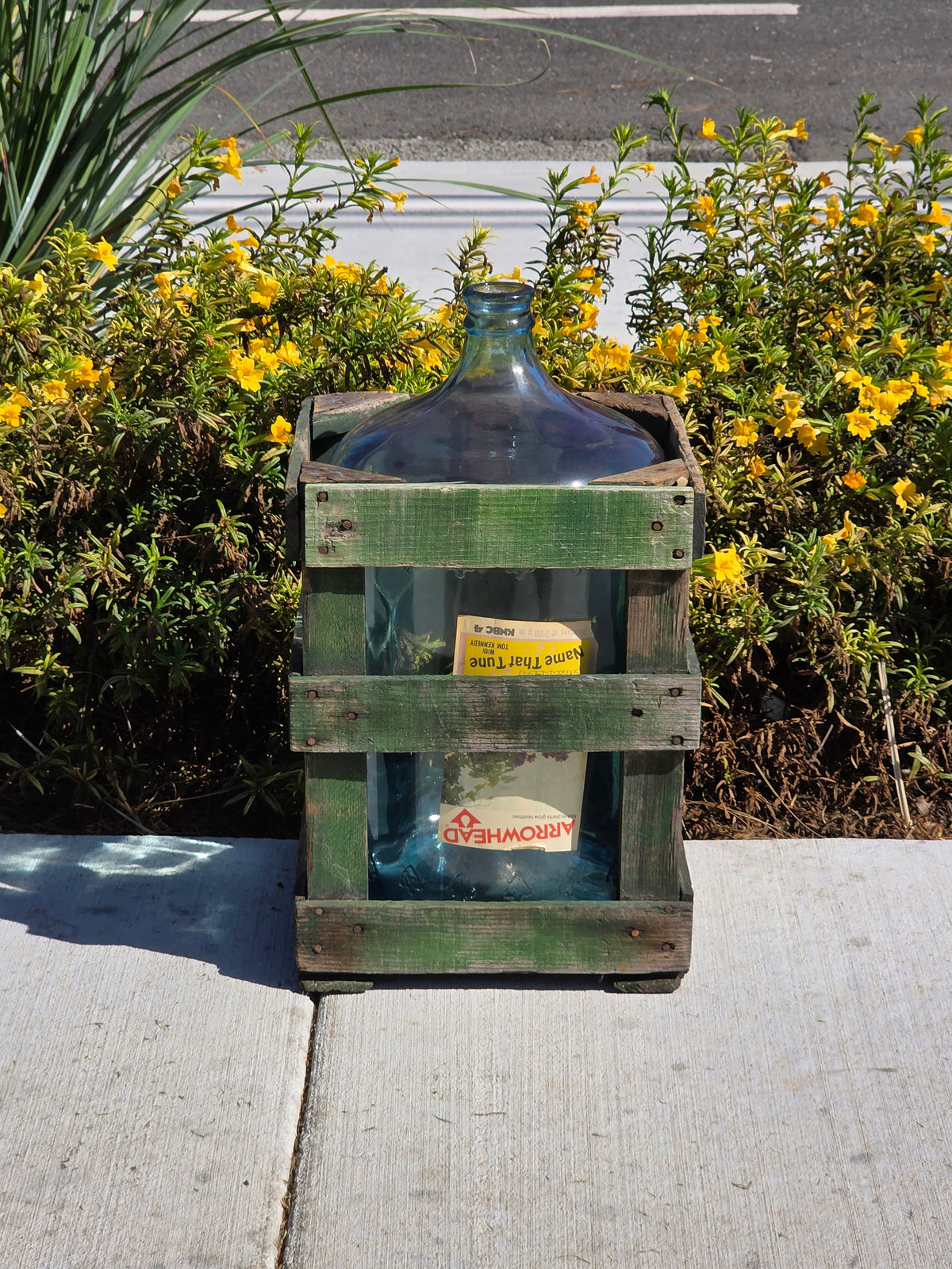 Vintage Arrowhead Puritas 5 Gallon Glass Water Bottle Carboy Wood Crate 1973 (Damage)