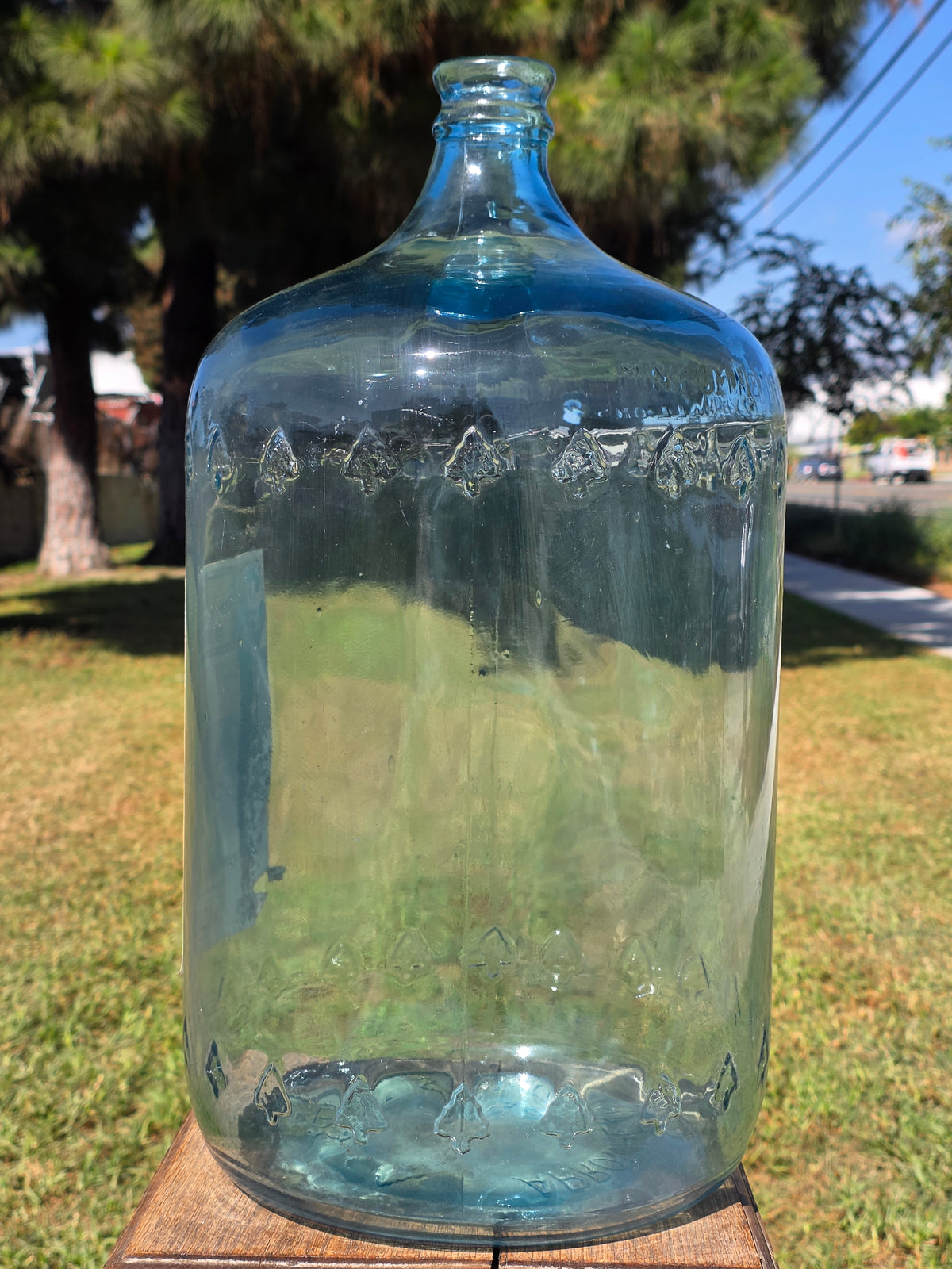 Vintage Arrowhead Puritas 5 Gallon Glass Water Bottle Carboy Wood Crate 1975