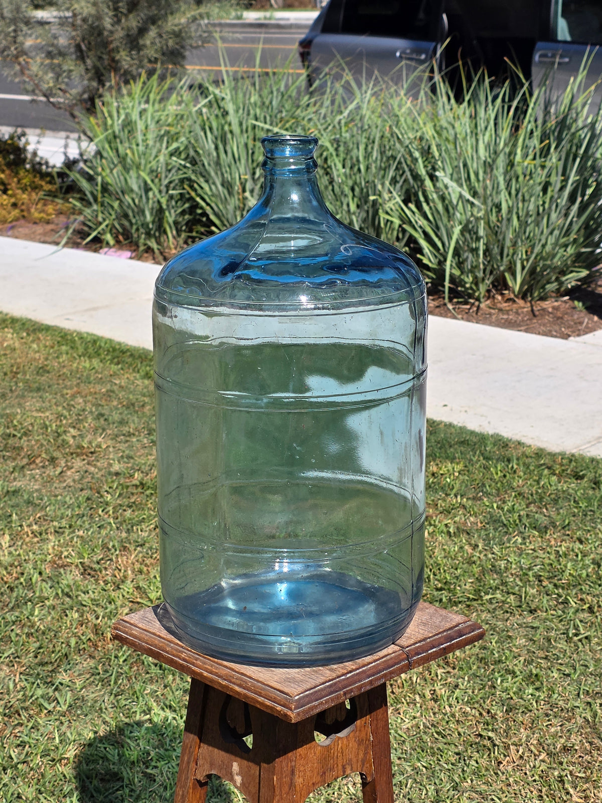 Vintage 5 Gallon Blue Glass Water Bottle Carboy Crate ASEC GPD 1973 Monogram L