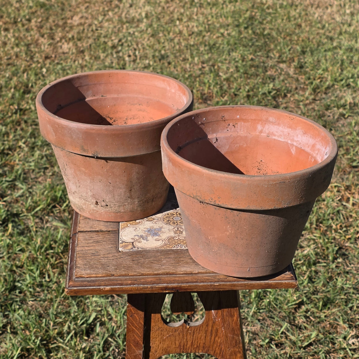 Pair of 2 ITERRA 20 Terracotta Planters Clay Flower Pots Made in Italy 8" Vtg