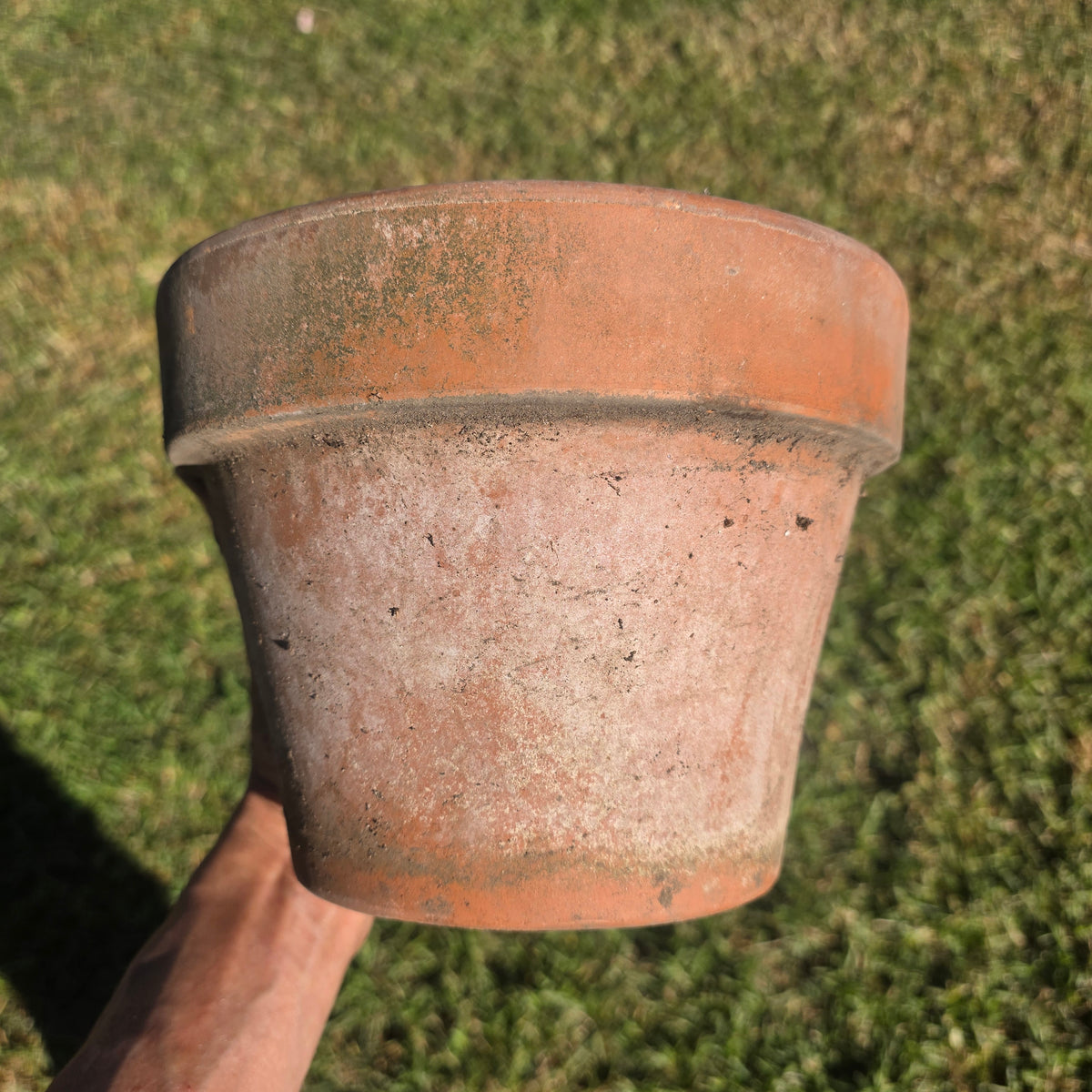 Pair of 2 ITERRA 20 Terracotta Planters Clay Flower Pots Made in Italy 8" Vtg