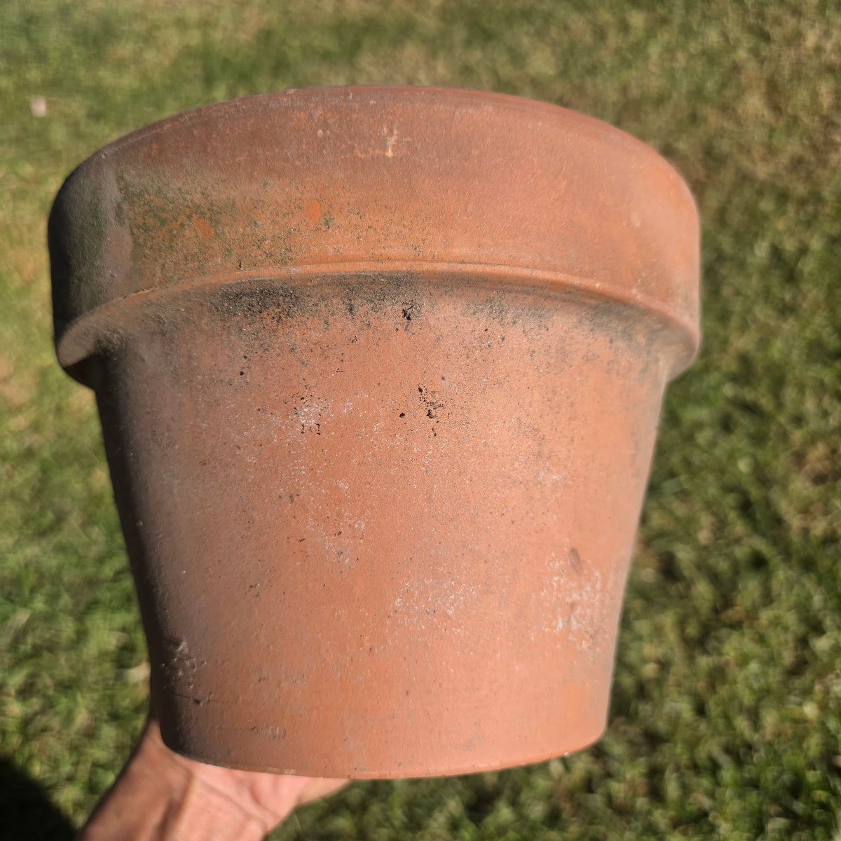 Pair of 2 ITERRA 20 Terracotta Planters Clay Flower Pots Made in Italy 8" Vtg