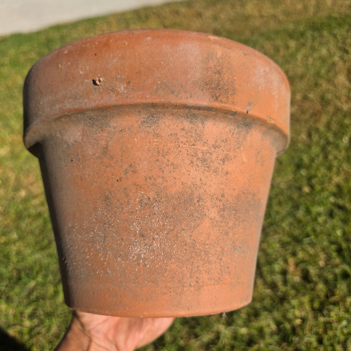 Pair of 2 ITERRA 20 Terracotta Planters Clay Flower Pots Made in Italy 8" Vtg