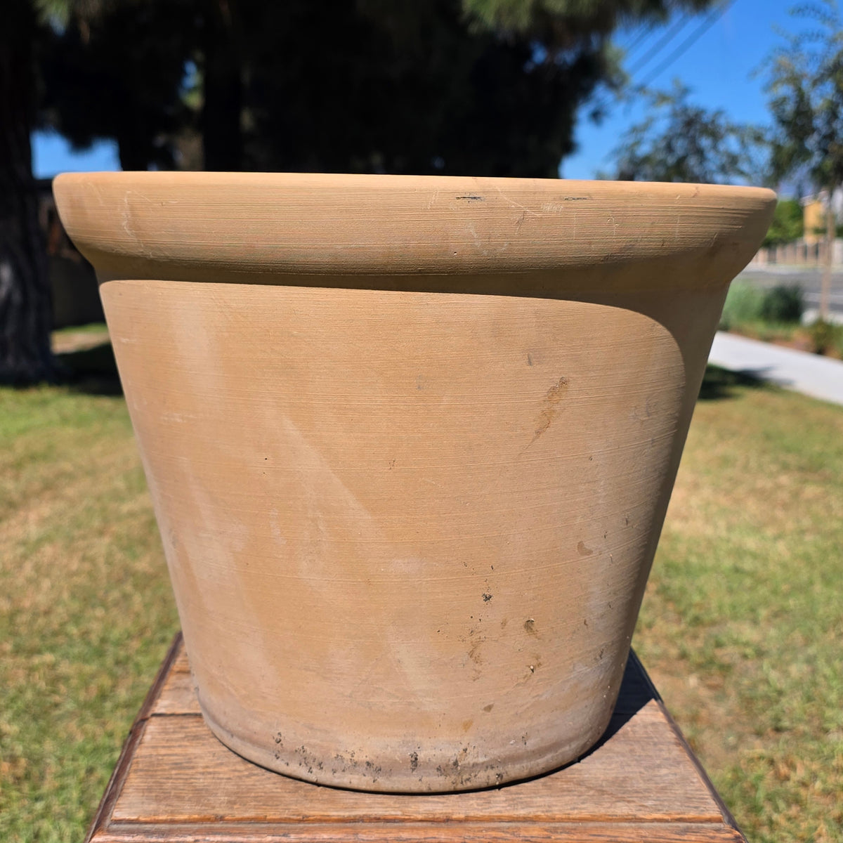 Vintage US Pottery Terracotta Planter 12" MCM Large Clay Flower Pot Made in USA