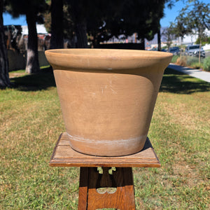 Vintage US Pottery Terracotta Planter 12" MCM Large Clay Flower Pot Made in USA (Copy)