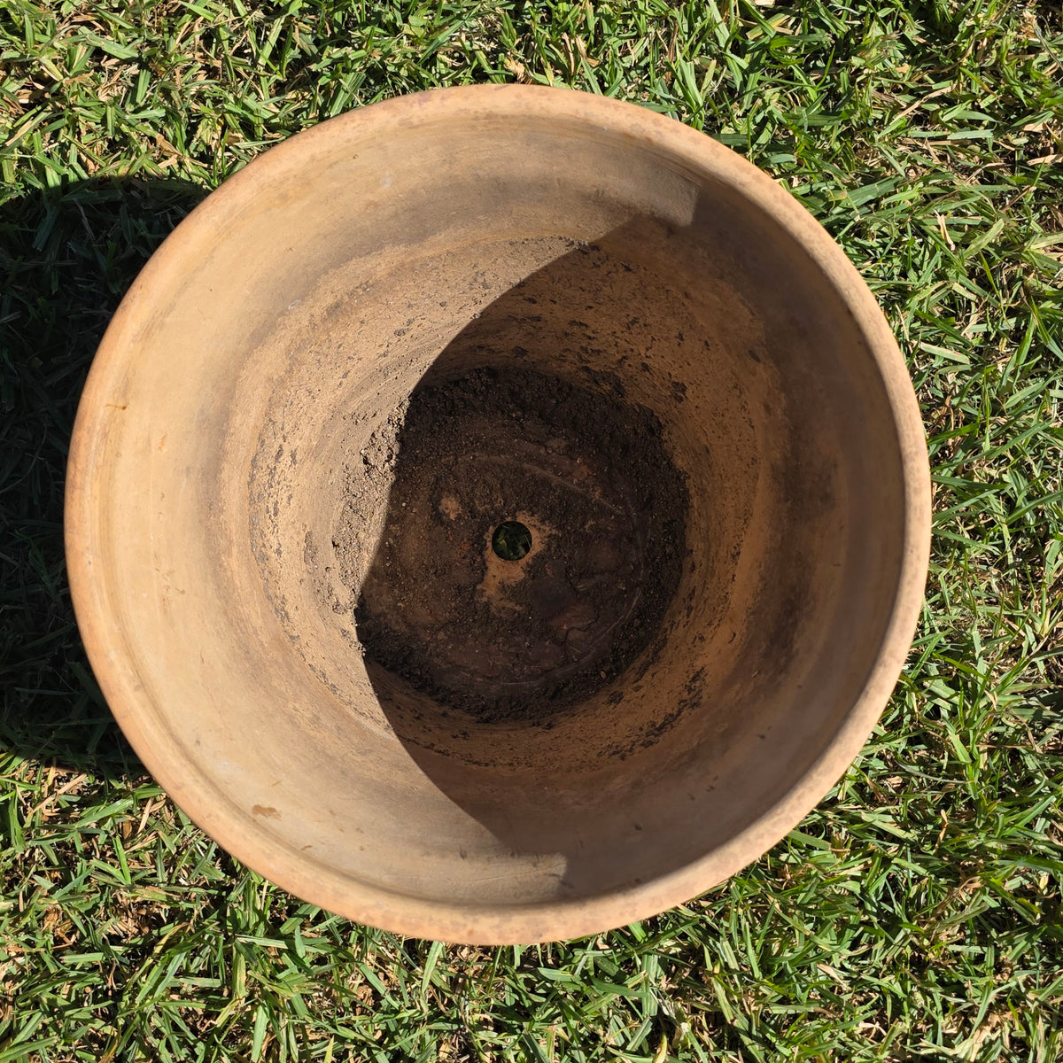 Vintage US Pottery Terracotta Planter 12" MCM Large Clay Flower Pot Made in USA (Copy)