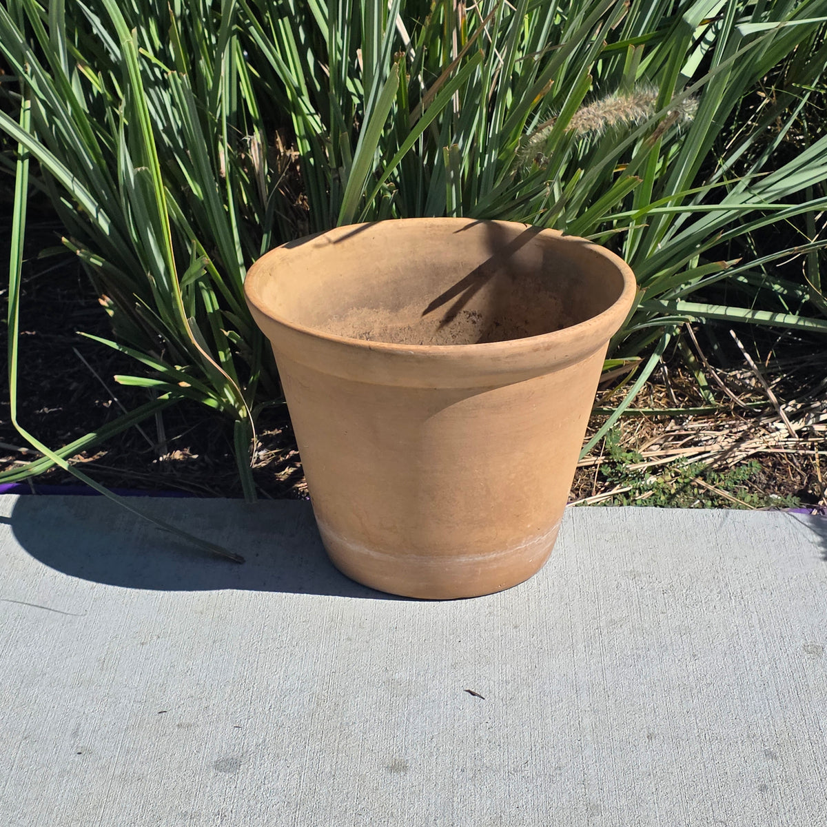 Vintage US Pottery Terracotta Planter 12" MCM Large Clay Flower Pot Made in USA (Copy)