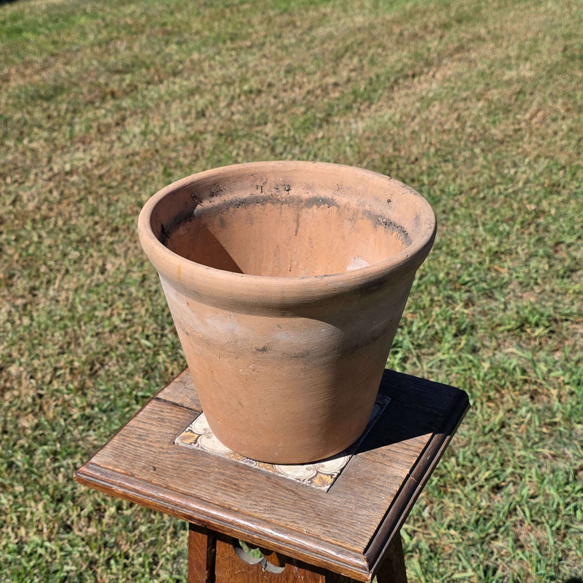 Vtg Terracotta Planter Pot Weathered Clay Flower 10" Rolled Rim Rustic Patina