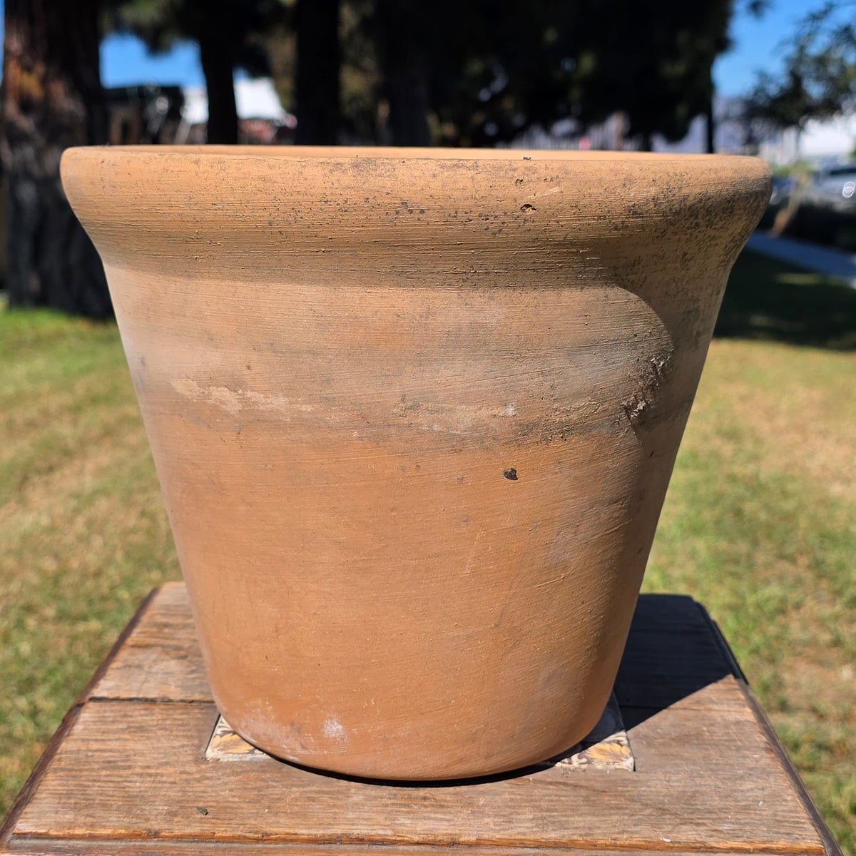 Vtg Terracotta Planter Pot Weathered Clay Flower 10" Rolled Rim Rustic Patina