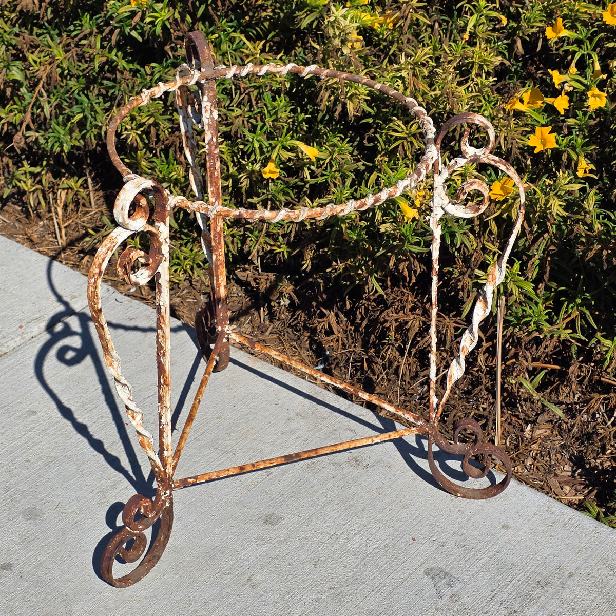 Vtg Wrought Iron Plant Stand Mid Century Twisted Scroll Patio Garden White Rust