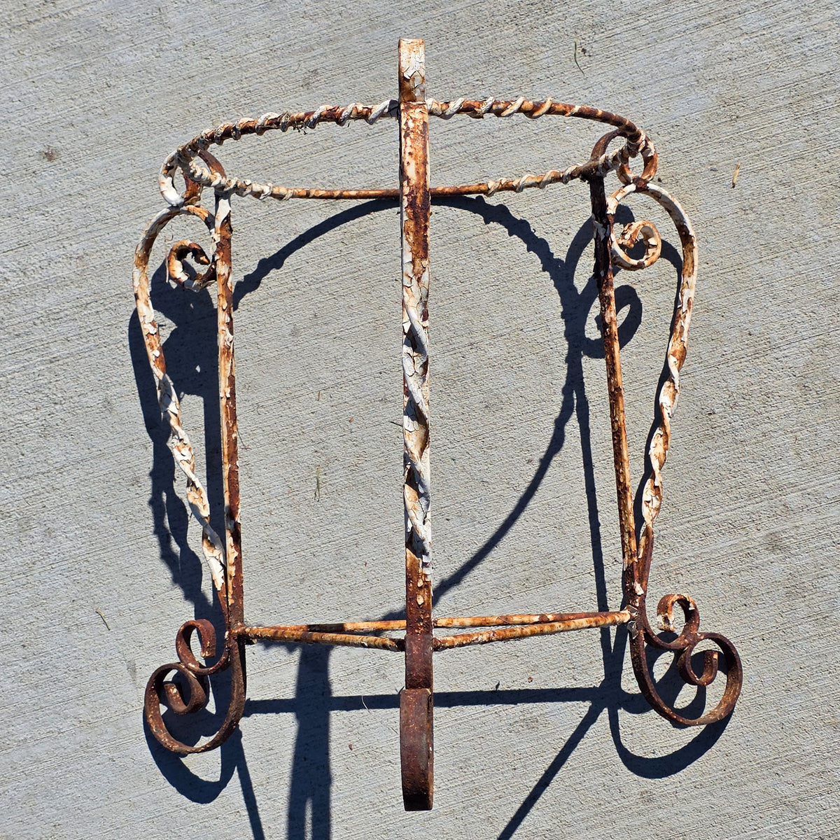 Vtg Wrought Iron Plant Stand Mid Century Twisted Scroll Patio Garden White Rust