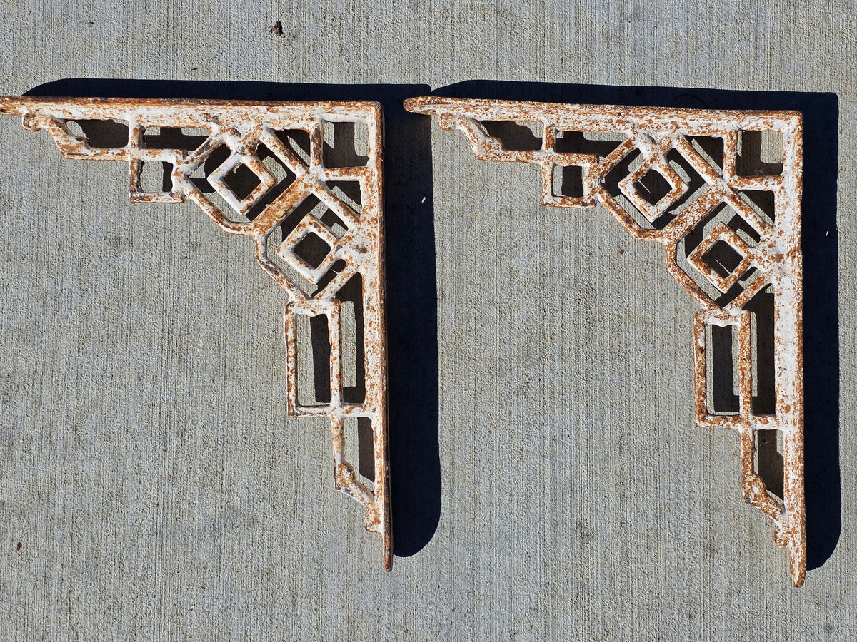 Vintage Art Deco Cast Iron Shelf Brackets Corbel Chinese Chippendale Rusty White