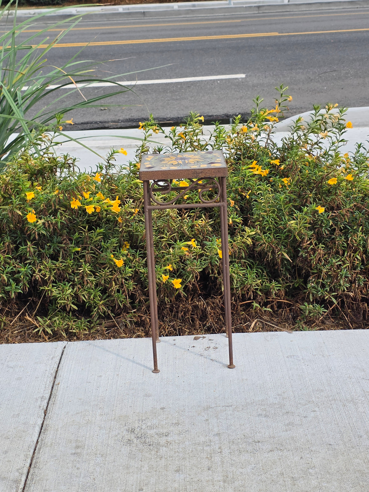 Mosaic Tile Top Plant Stand Square Sunflower Iron Rustic Garden Vintage