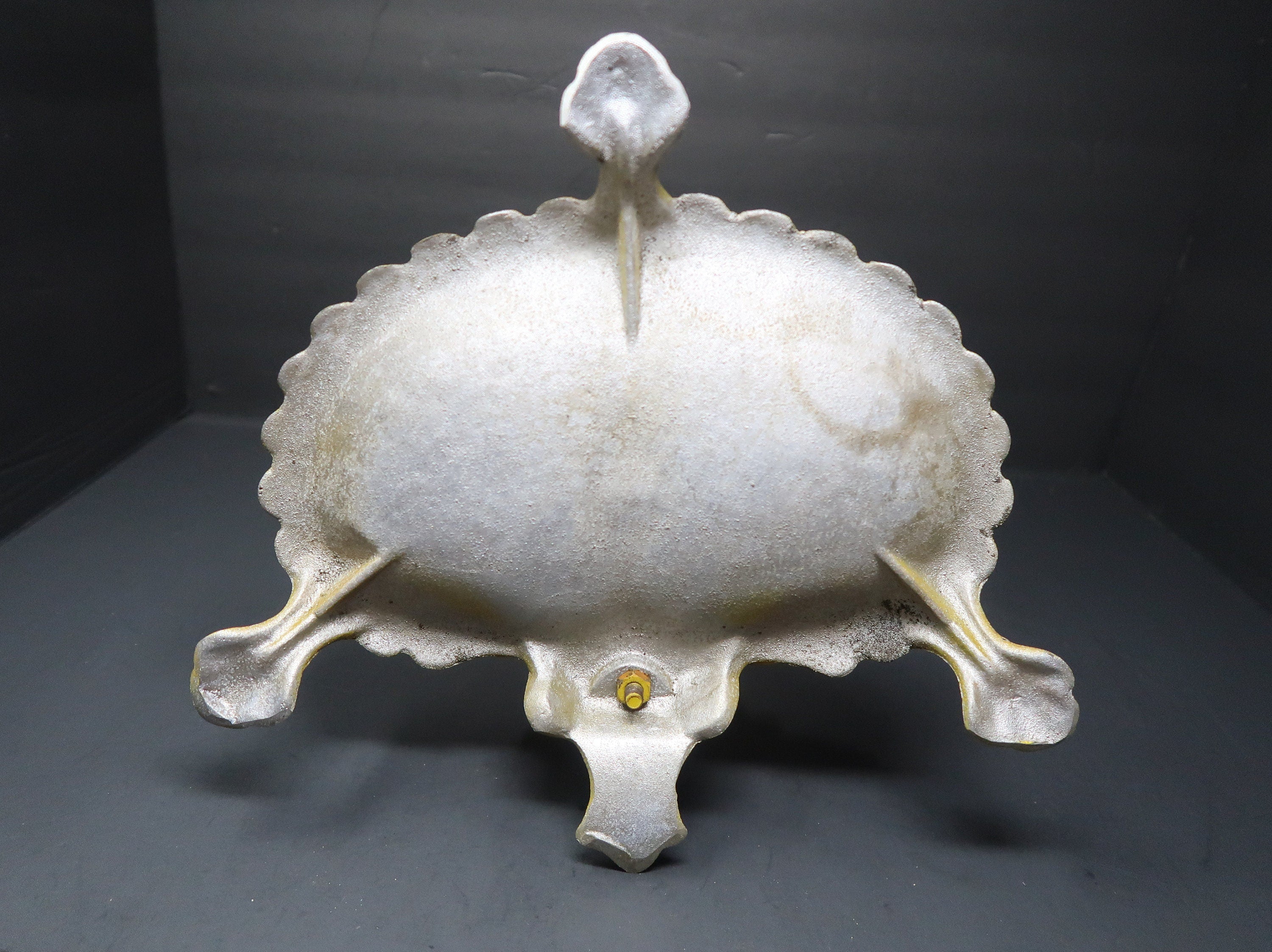 ROYAL Aluminum Hearth Tool Holder Yellow Victorian L 10.75” x D 10” x H 16.5”