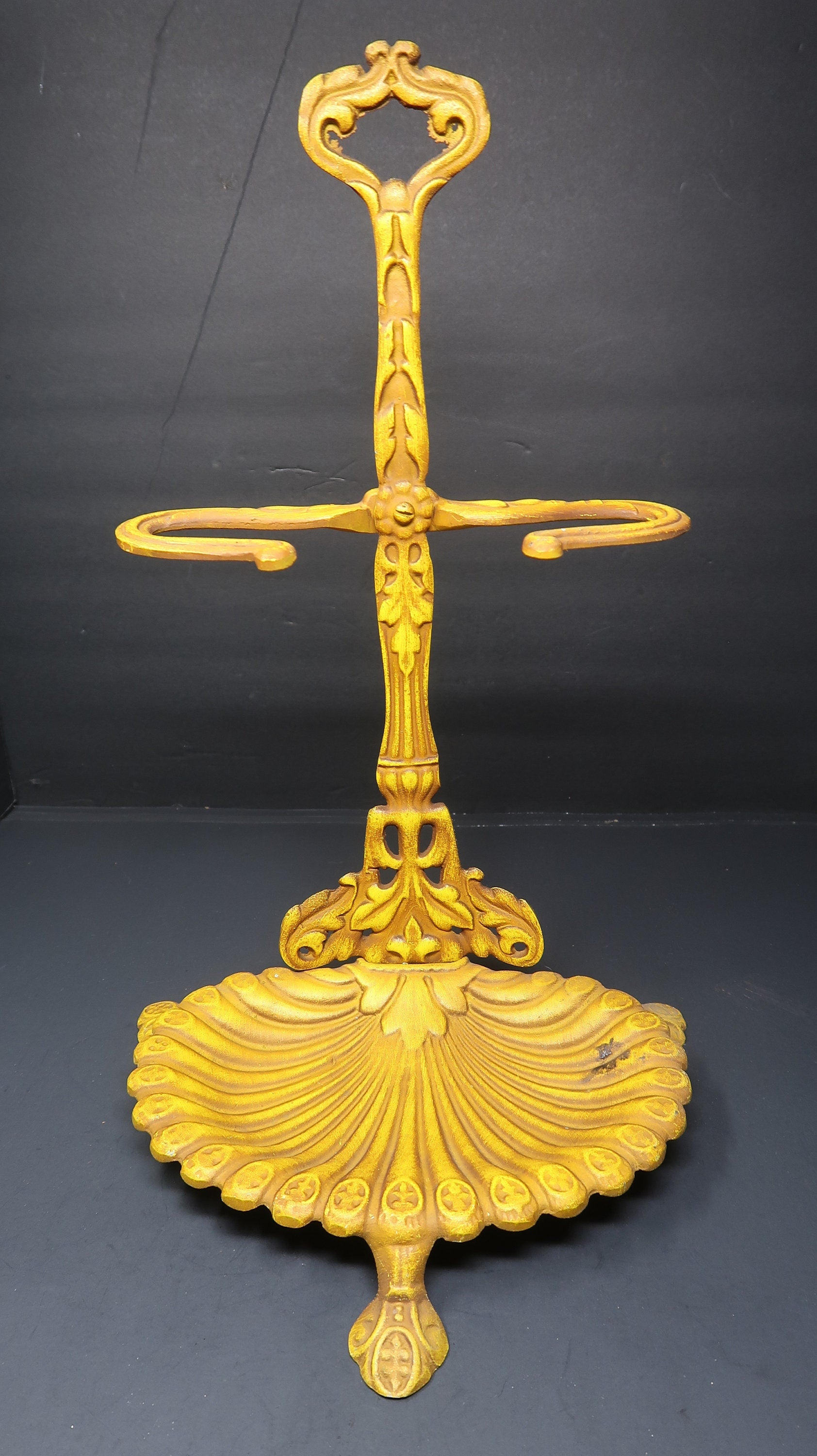 ROYAL Aluminum Hearth Tool Holder Yellow Victorian L 10.75” x D 10” x H 16.5”