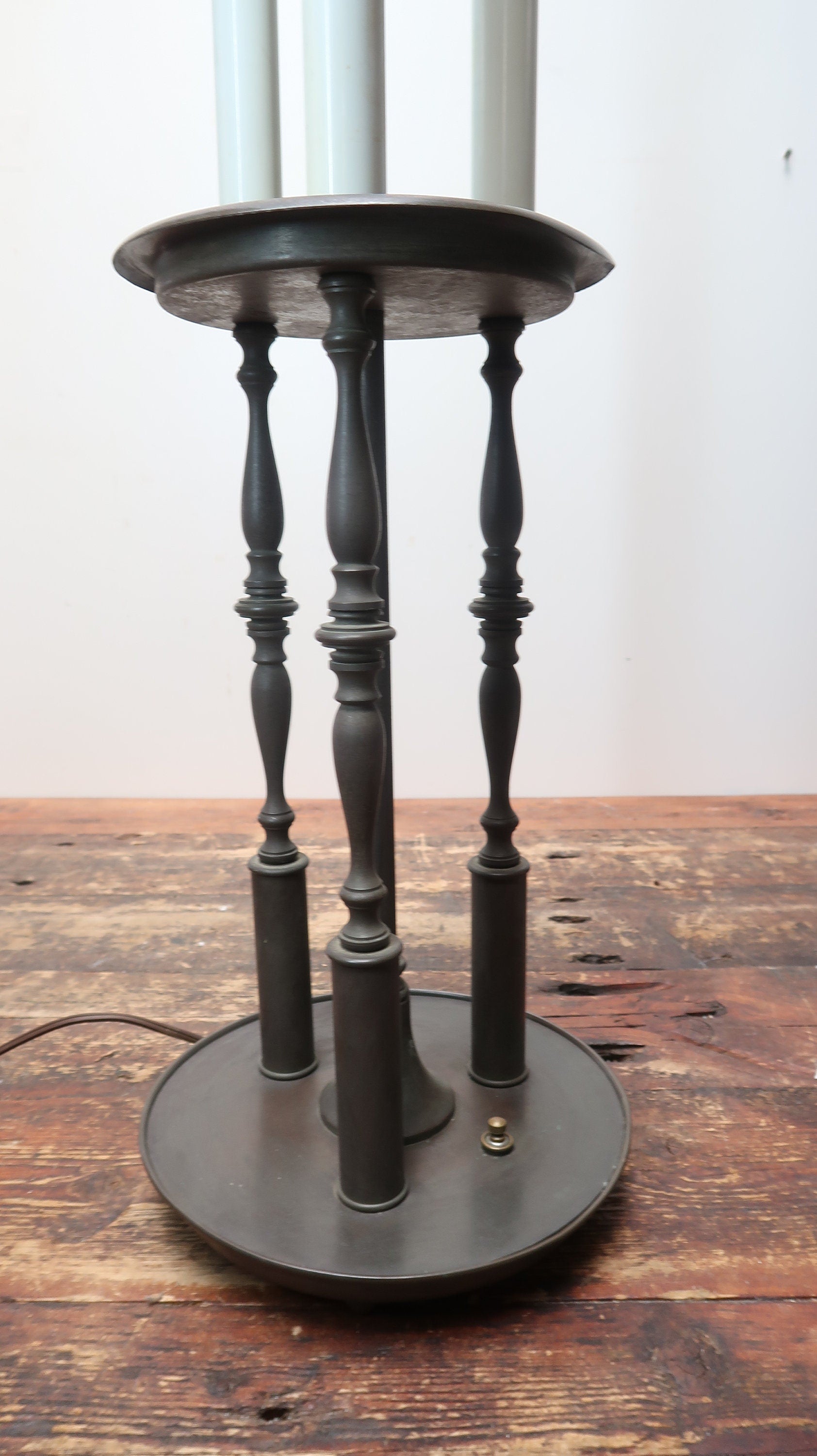 Antique Brass Bouillotte 3 Candle Light Lamp With 3 Way Turn Knob Switch Patina (Local Pickup)