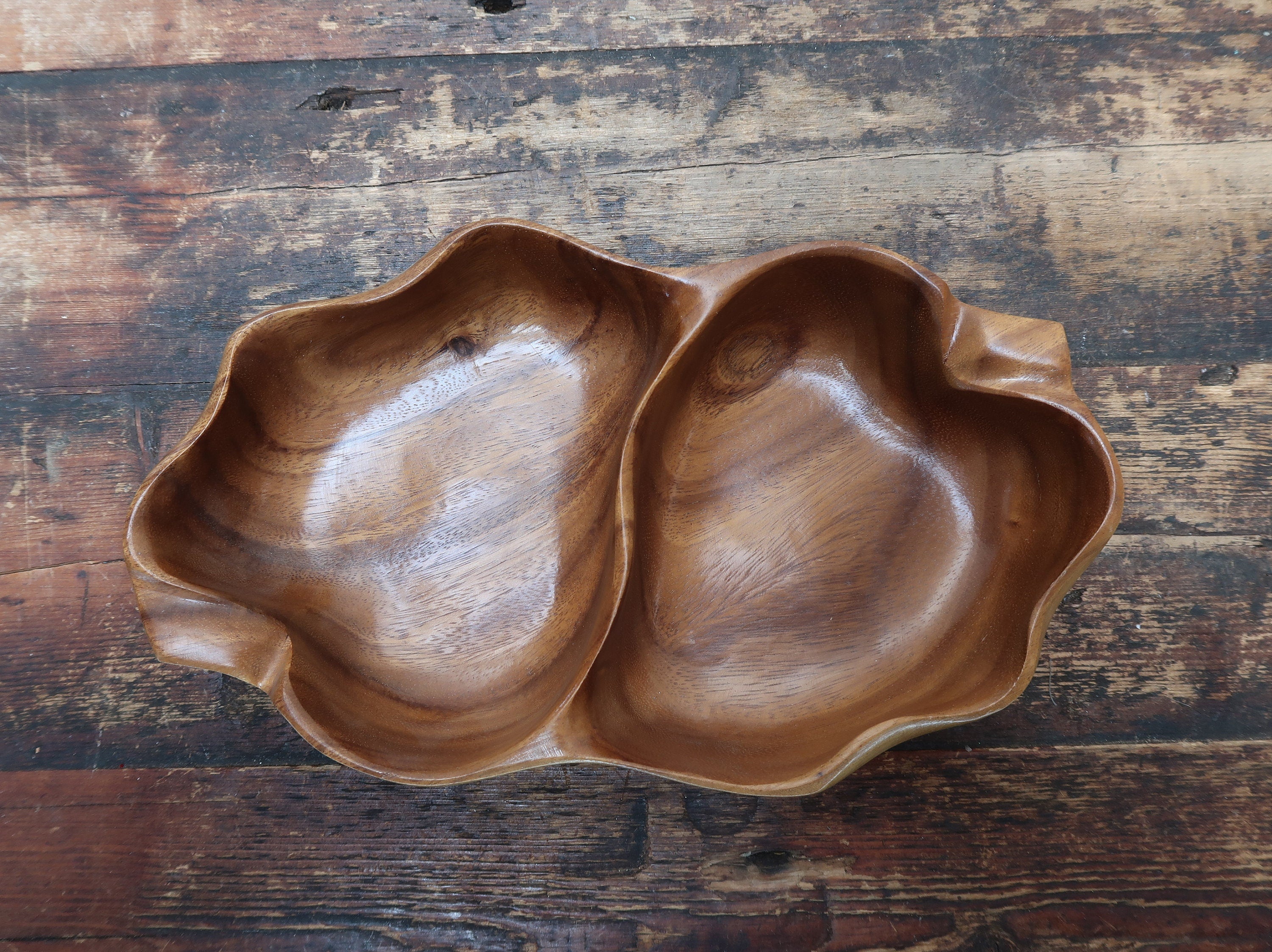 Vintage Woodcraft Hawaii Made By Hawaiians Monkey Pod Wood Bowl 12.5" x 7" x H 2.25"