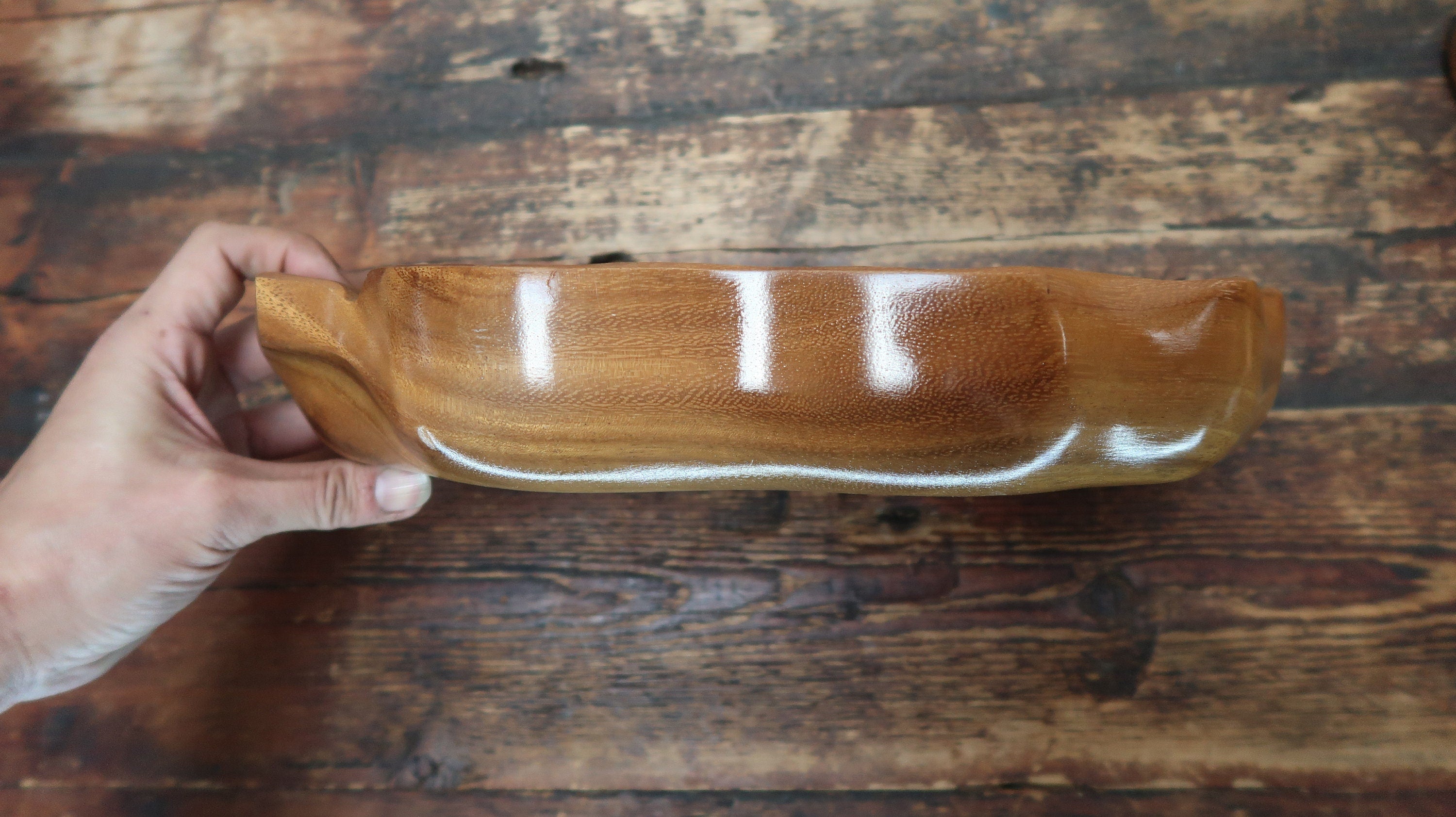 Vintage Woodcraft Hawaii Made By Hawaiians Monkey Pod Wood Bowl 12.5" x 7" x H 2.25"