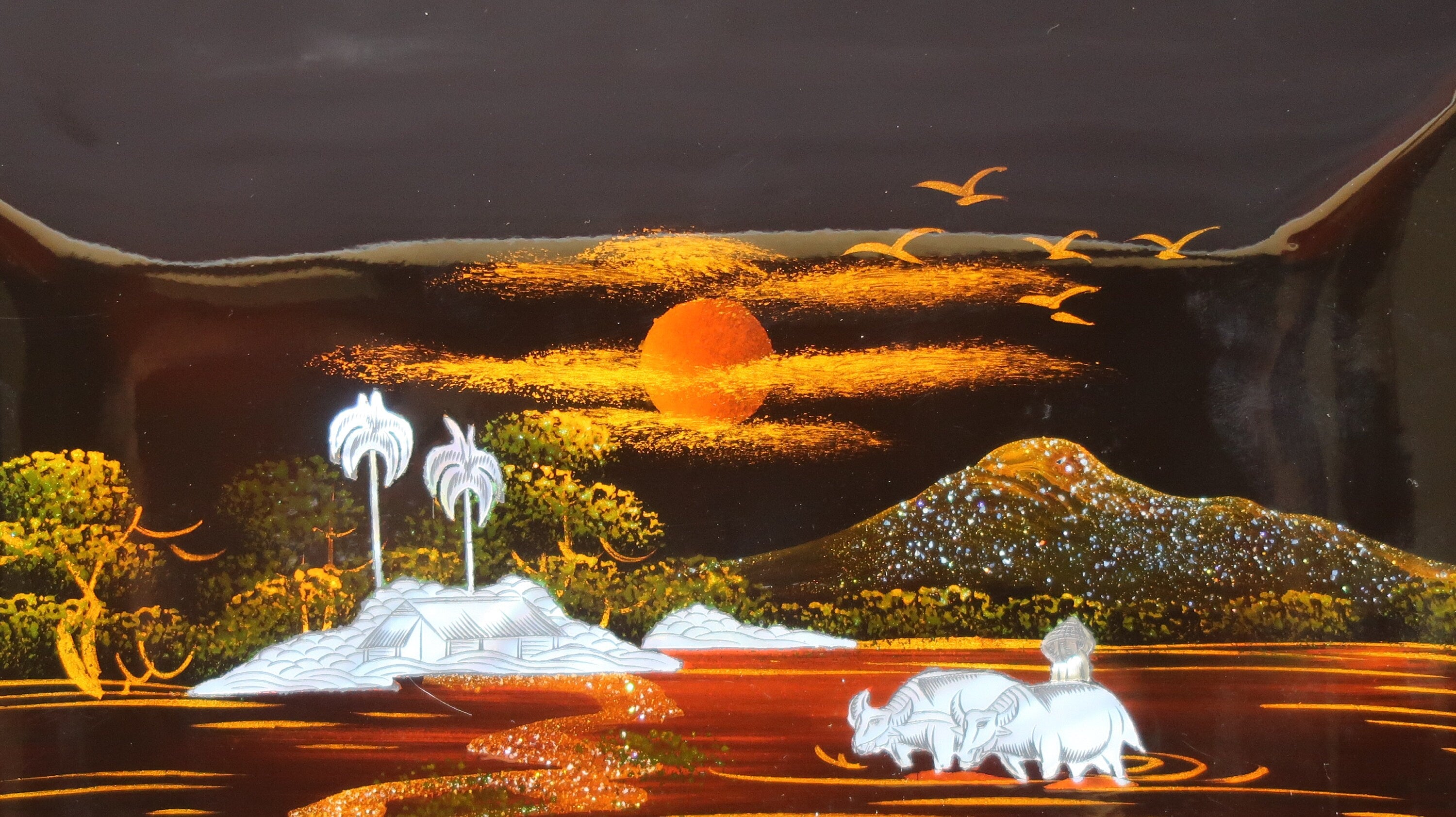 Set of 2 Vietnamese Lacquerware Platter Mother of Pearl Inlay Rural Scene 9.5" x 9.5"