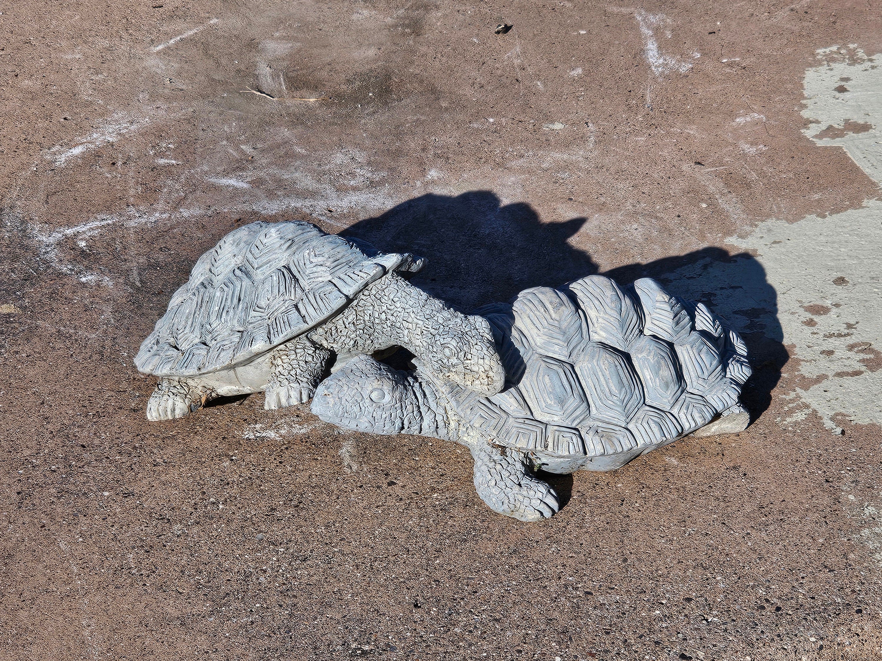 Set of 2 Plaster or Resin Tortoise Statue Outdoor Sculpture Home Lawn Patio Yard