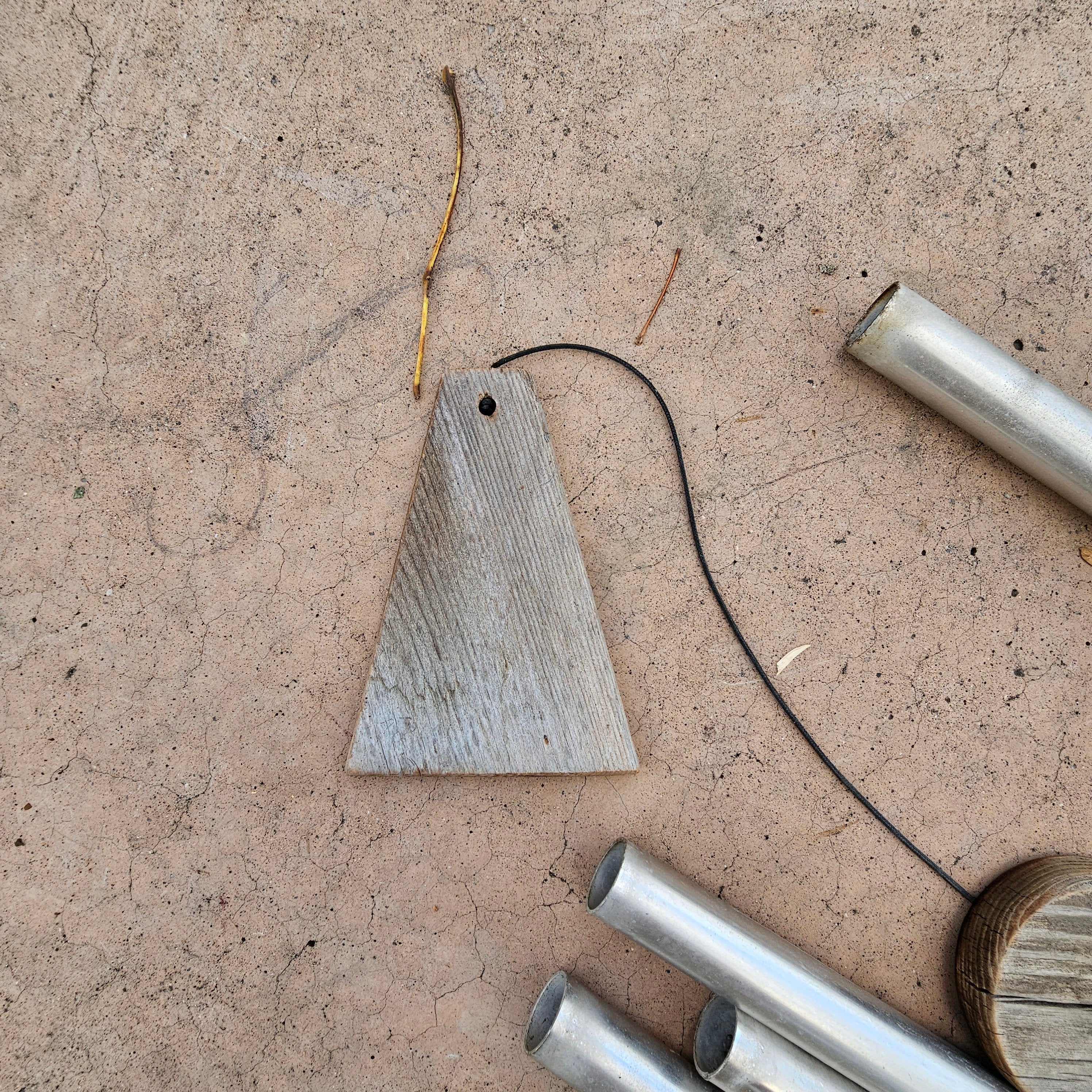 Vintage Country Wind Chime Bell 21"