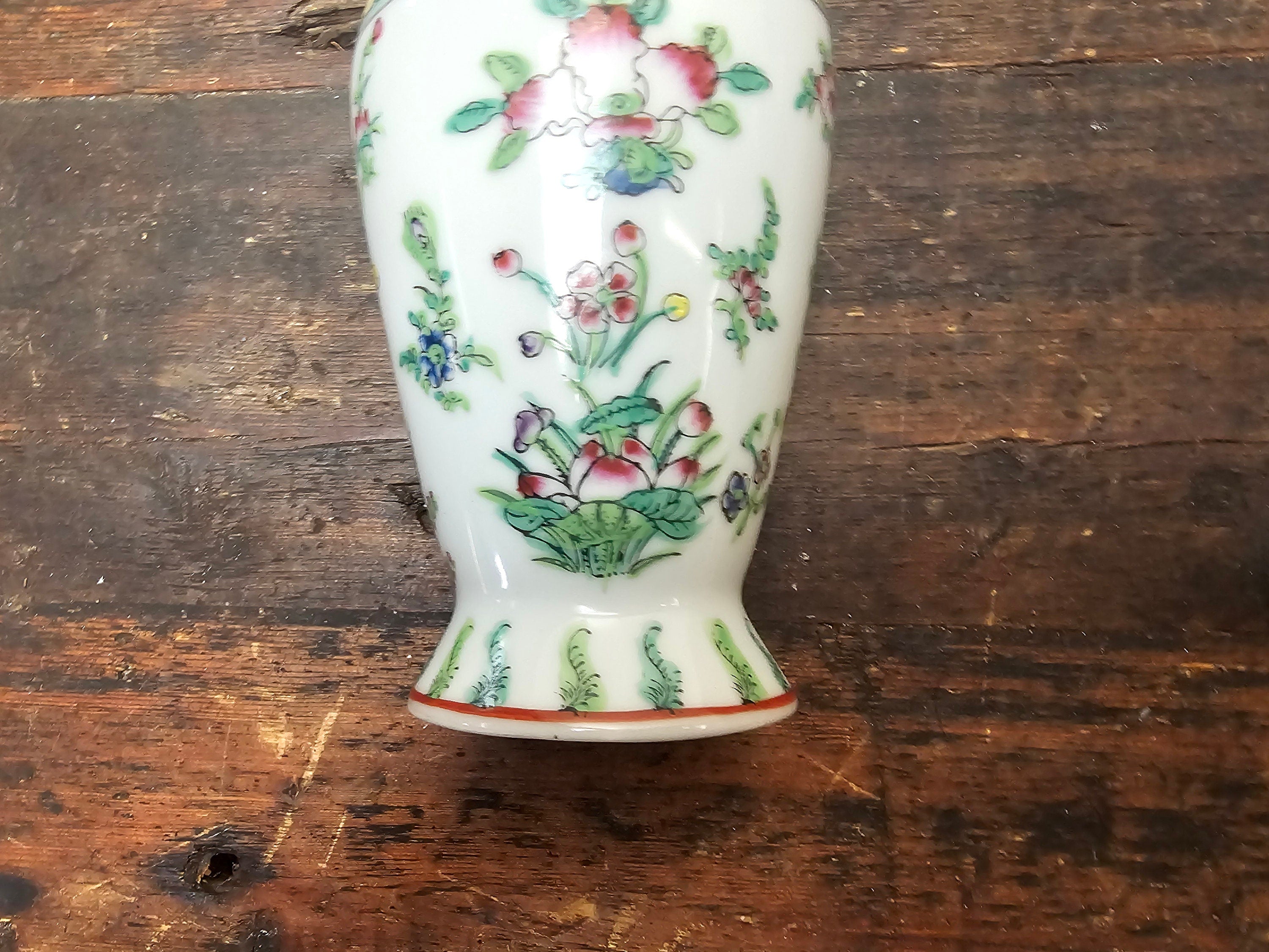 Antique Chinese Porcelain Doucai Ewer Pitcher Qianlong Mark 9" H