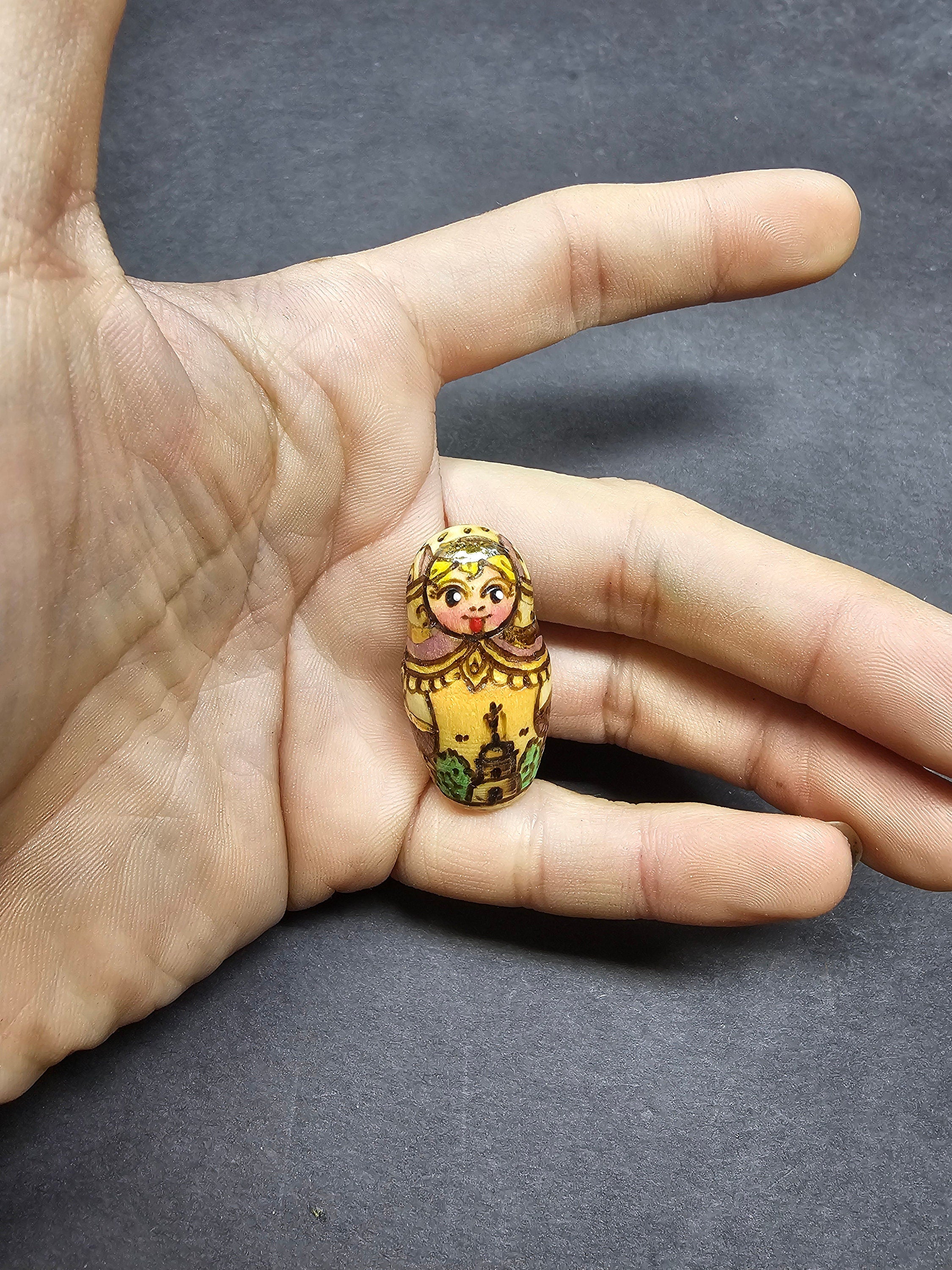 5 pcs Russian Matryoshka Nesting Dolls Signed