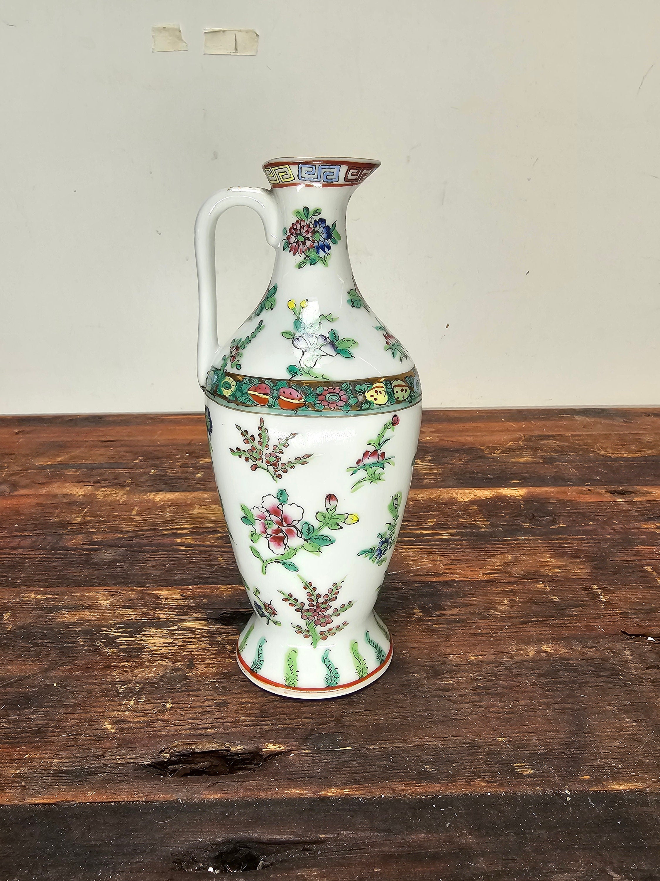 Antique Chinese Porcelain Doucai Ewer Pitcher Qianlong Mark 9" H