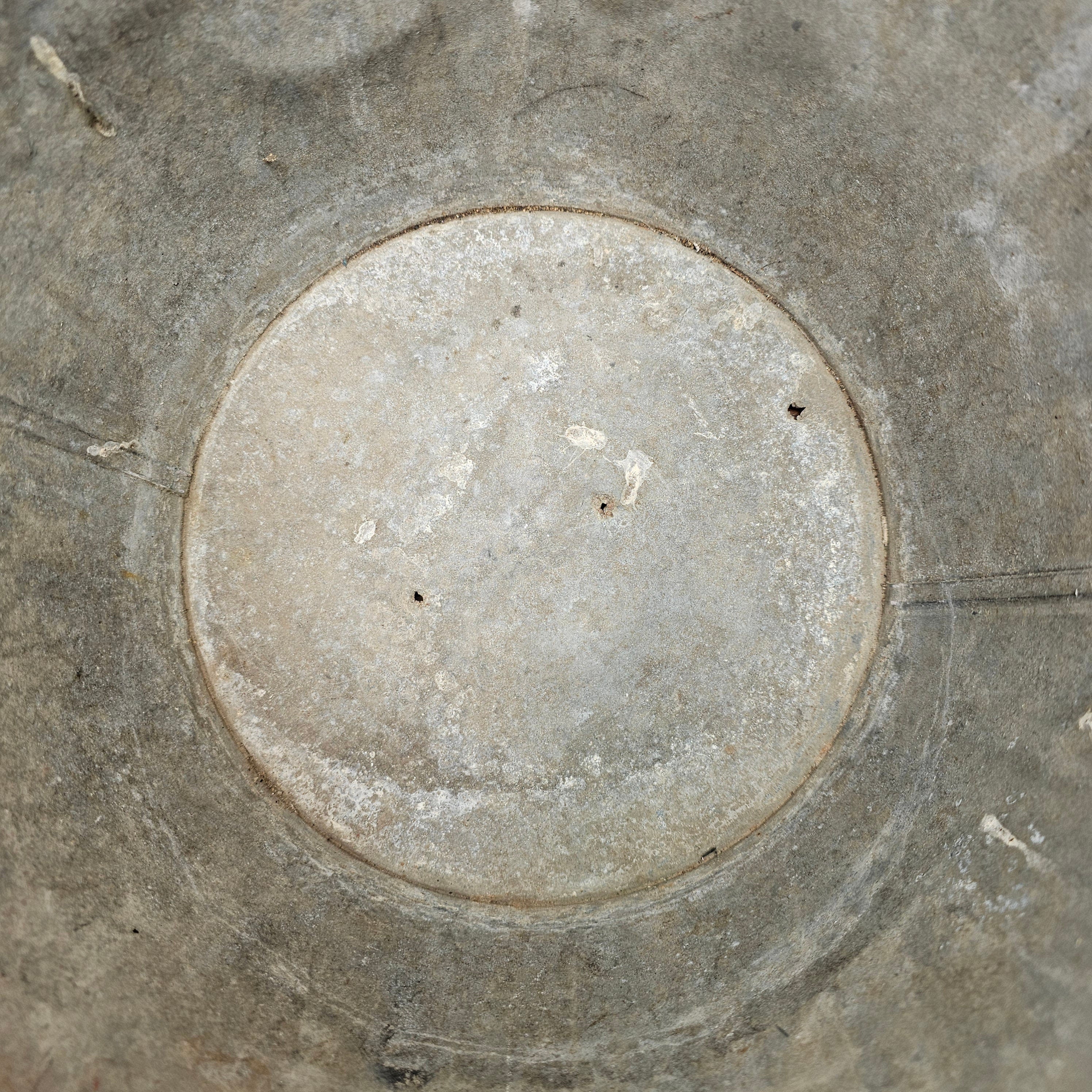 Black & Red Dots Painted Bucket Galvanized Steel Watering Bucket