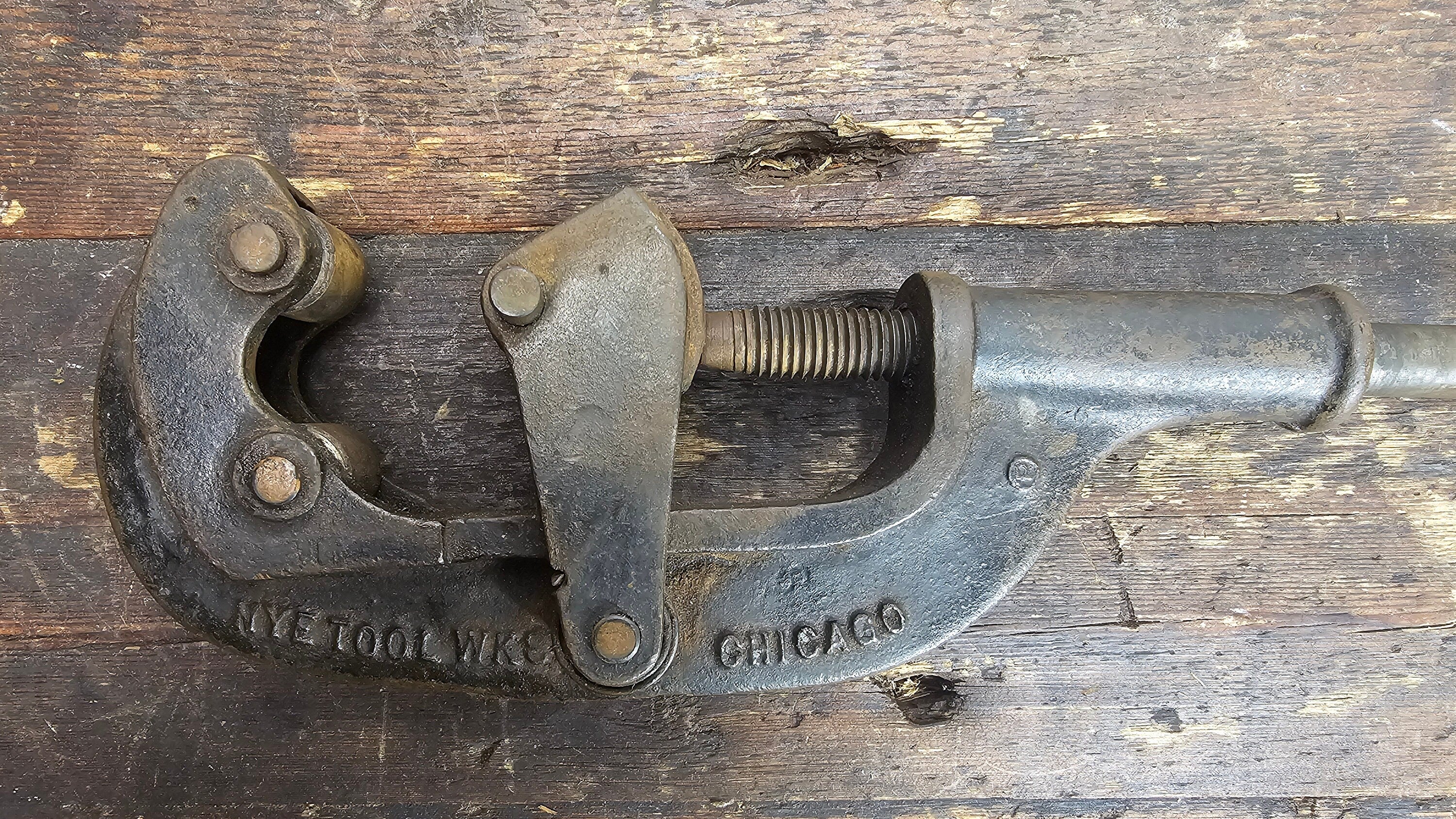Antique NYE Tool & Machine Works Chicago Pipe Cutter No.2 Saunders Type