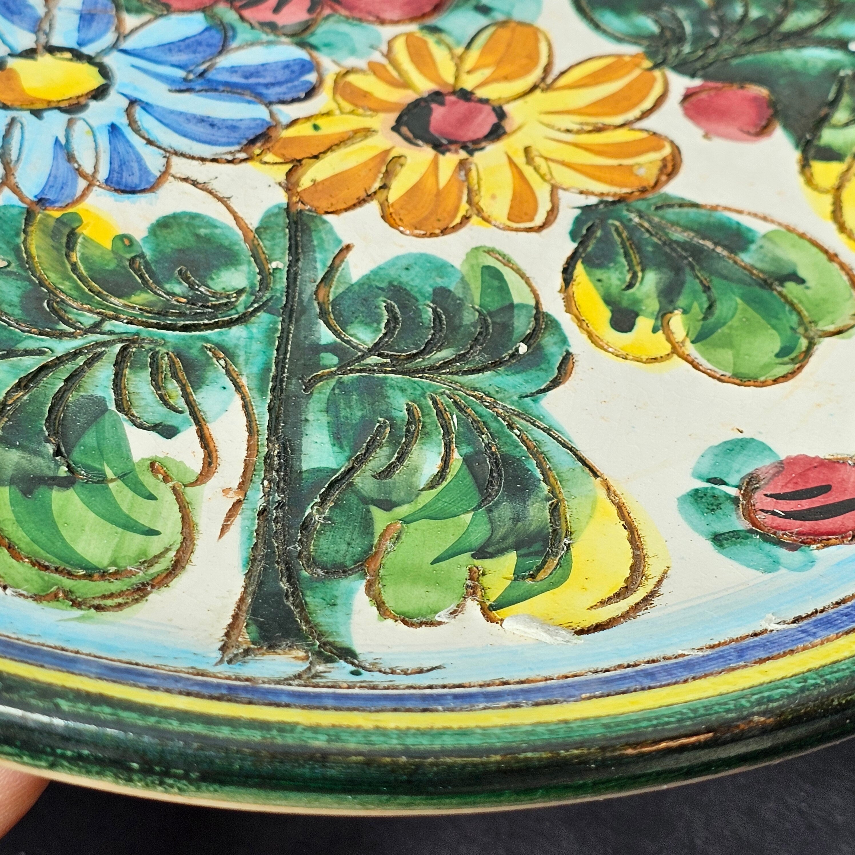 Firenze Pottery Plate Engraved Floral Wall Hanging Decor Italy 10.75"