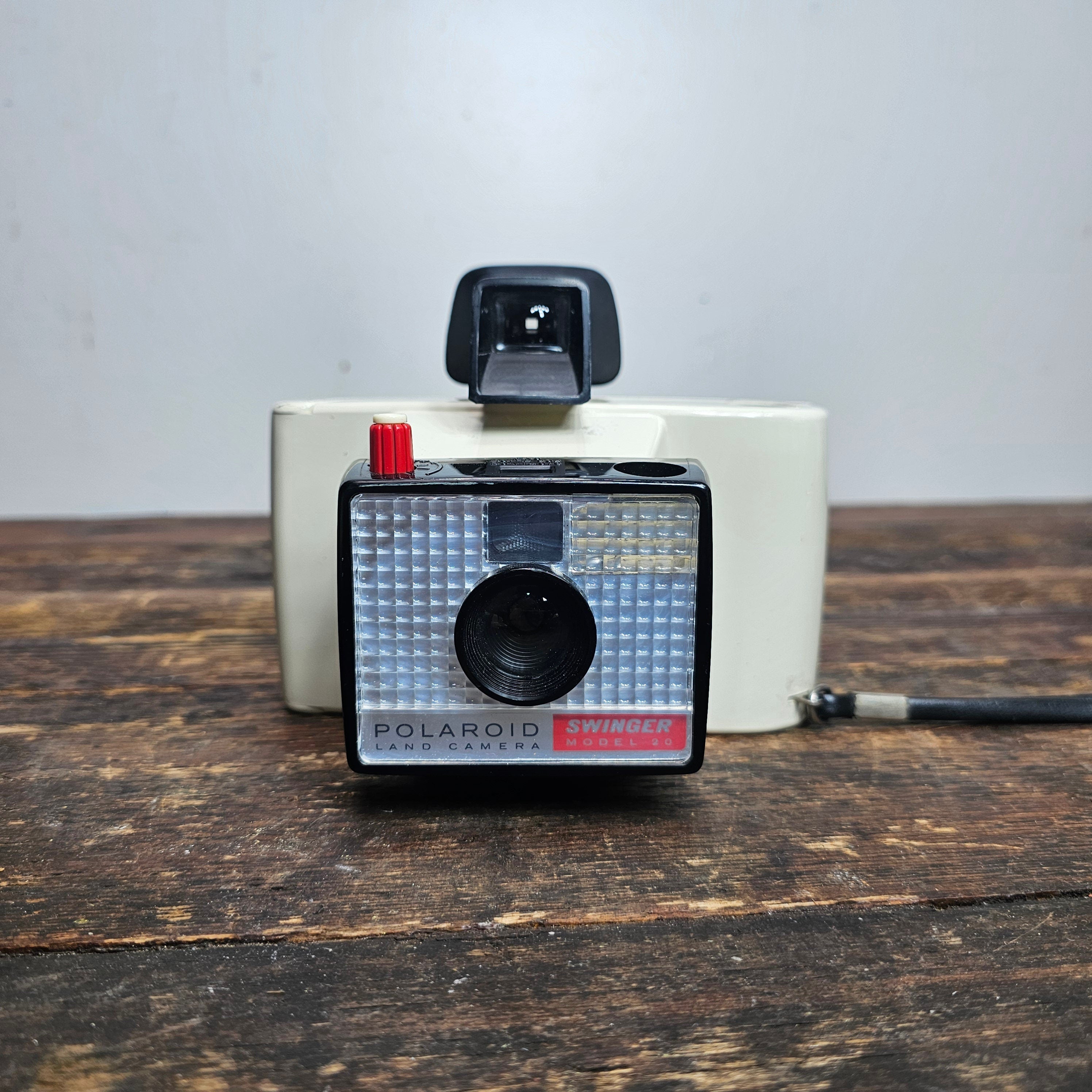 Vintage Polaroid Land Camera Swinger Model 20 (Not Tested)