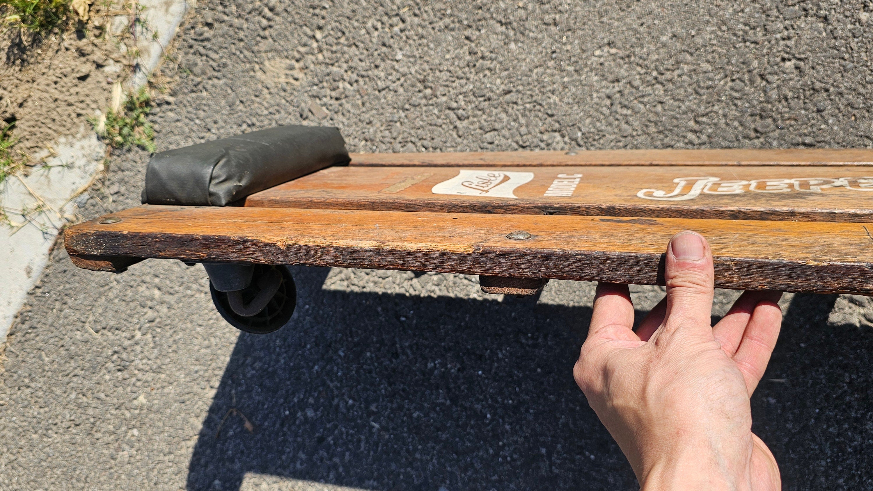 Vintage Lisle Jeepers Creeper Model C Made In USA " White Text " Rare?