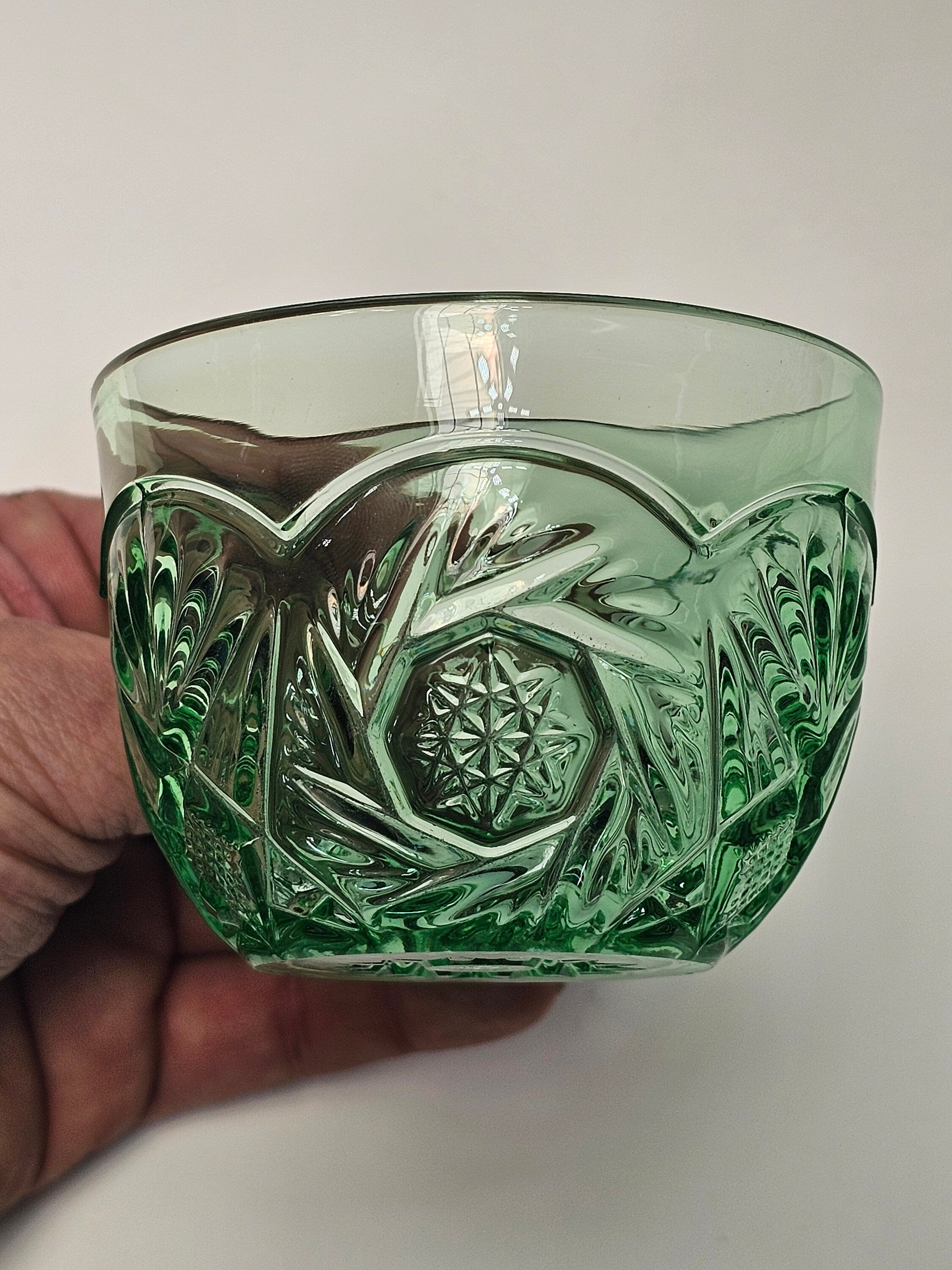 Heisey Pinwheel and Fan Green Moongleam Punch Cup