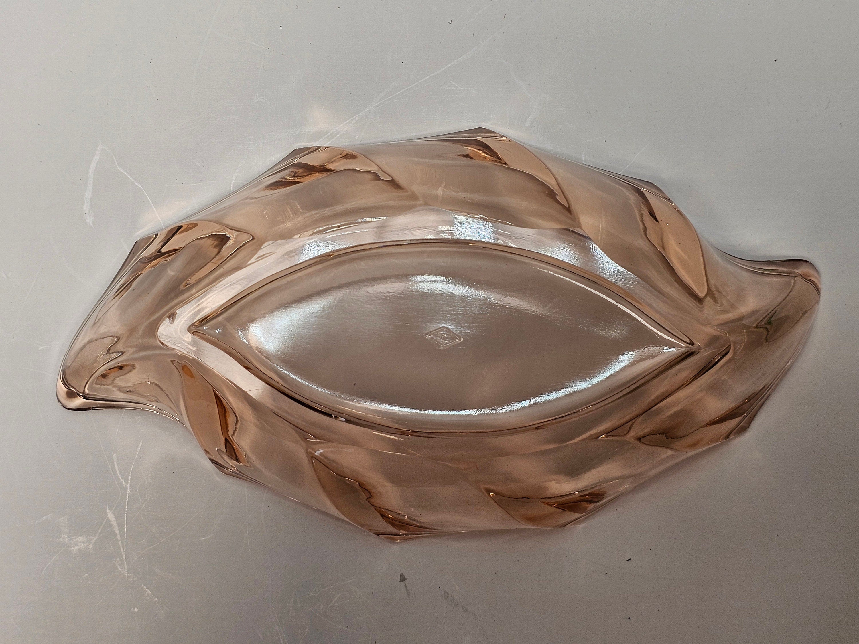 Heisey 7" Twist Flamingo Pickle Dish