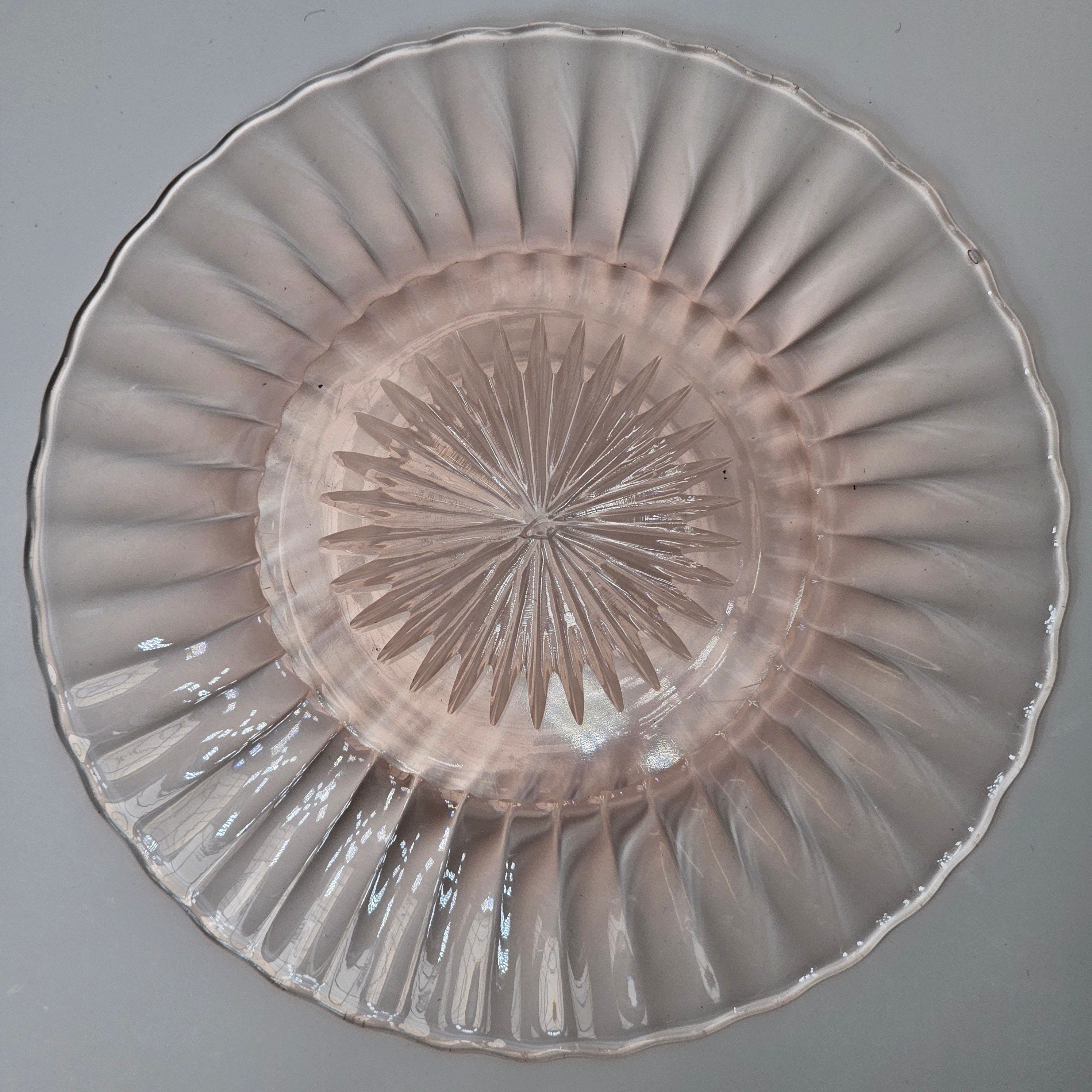 Heisey 7 1/2" Salad Plate Ridge and Star Pink Flamingo