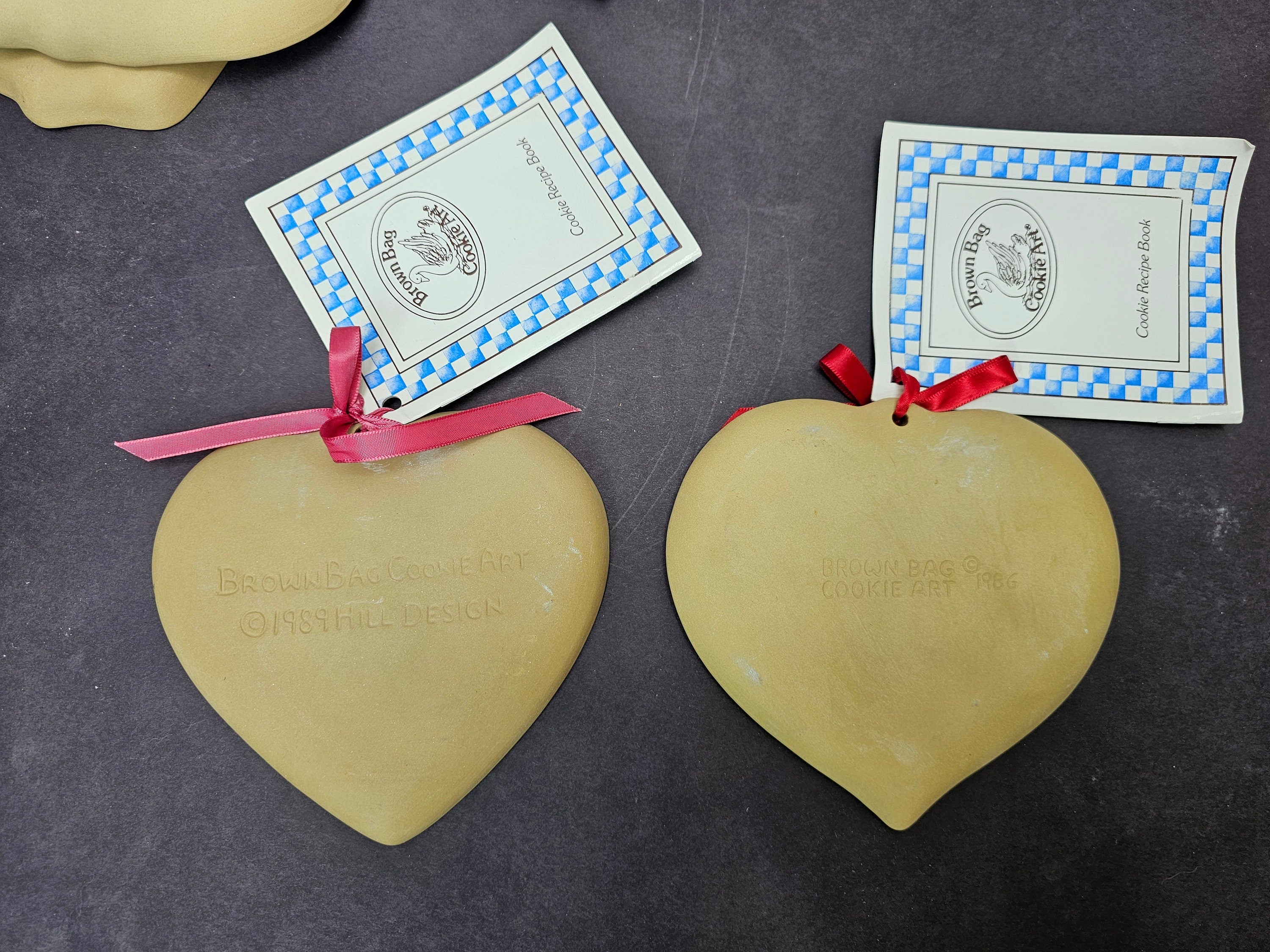 Lot of 4 Brown Bag Cookie Art Mold Heart Shape Stoneware 1986-1990 Hill Design