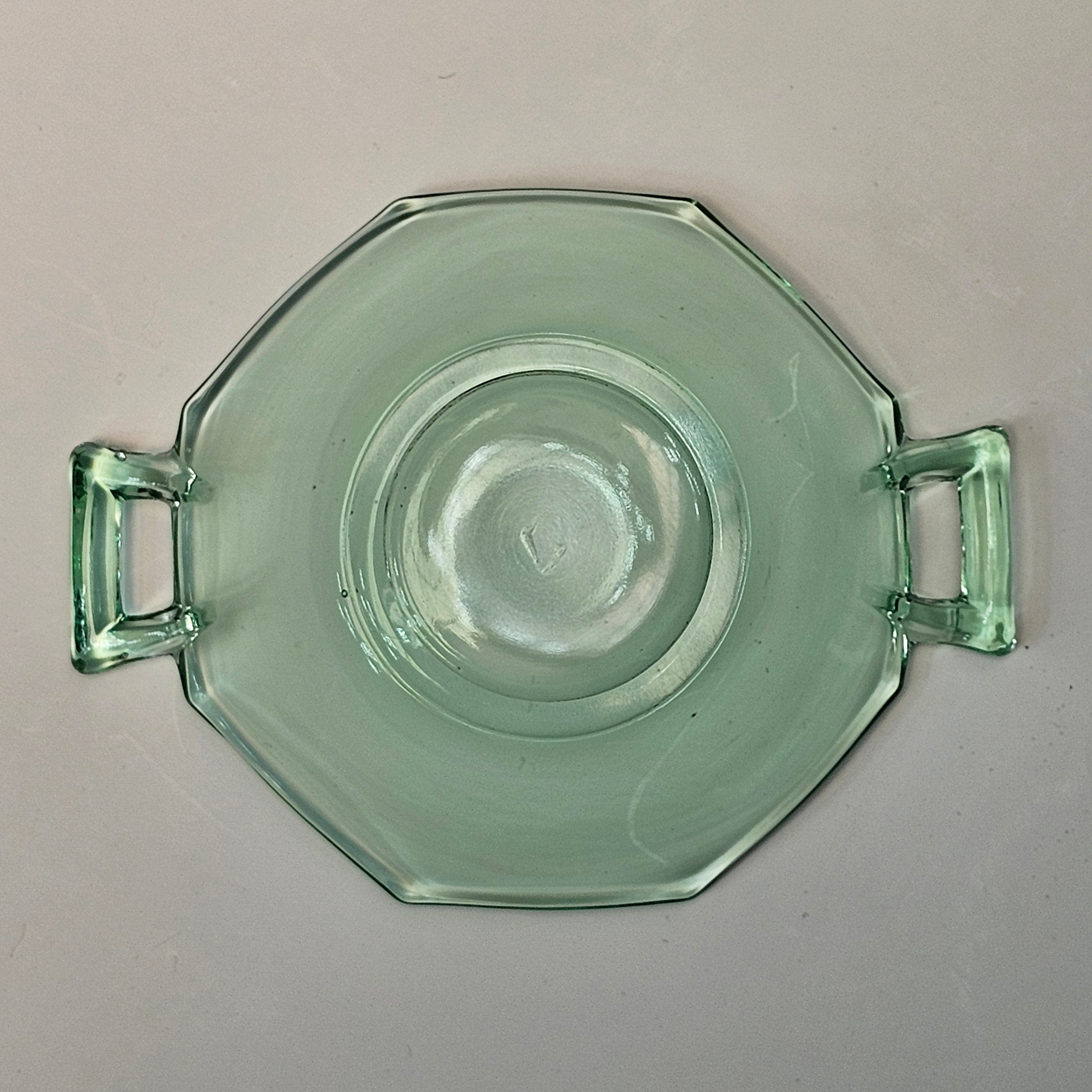 Heisey Octagon Moongleam Handled Nut Bowl