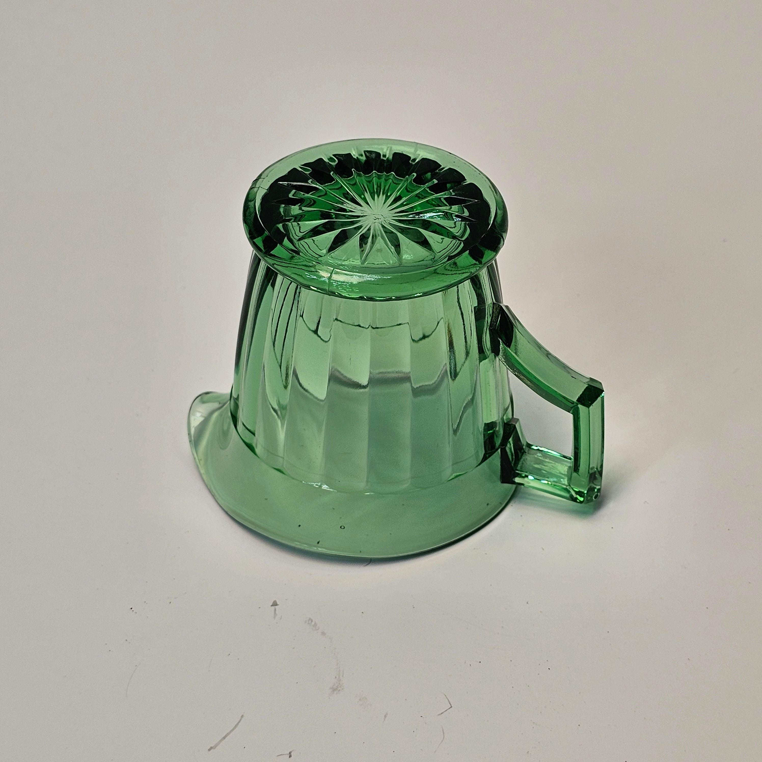 Heisey Glass Coarse Rib Moongleam Green Creamer 3"