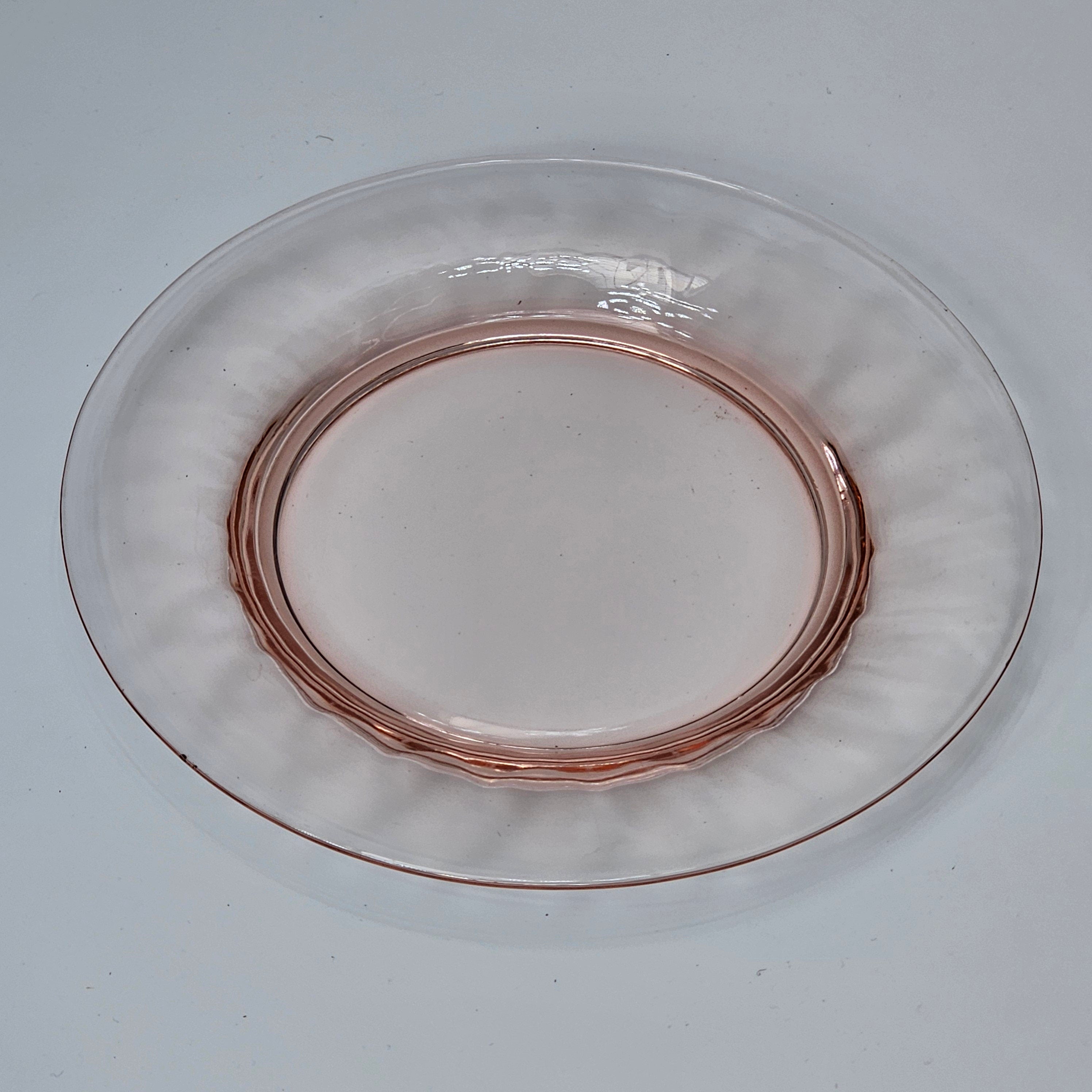 Heisey 8" Yeoman Flamingo Pink Salad Plate