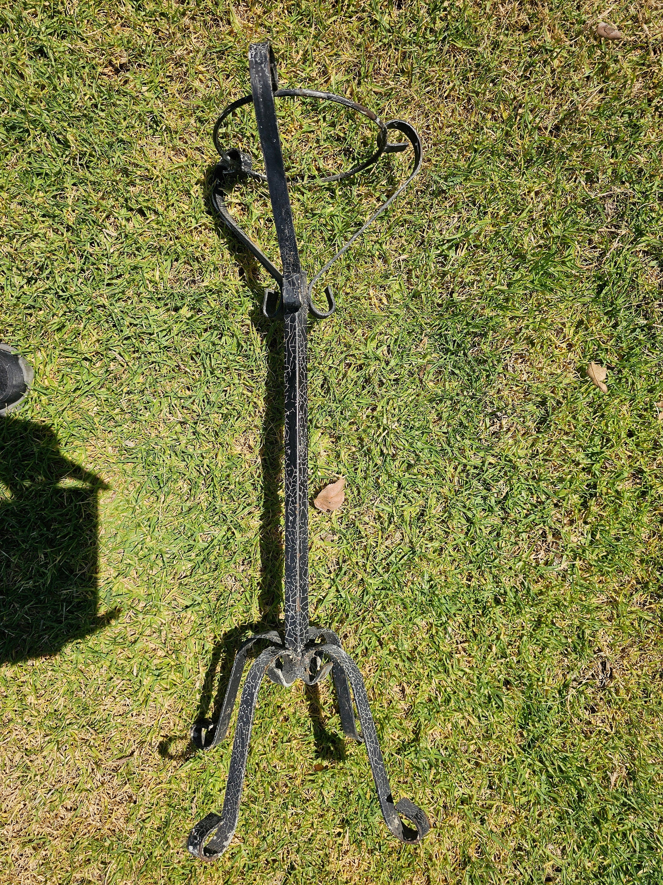 Vintage Scrolled Metal Plant Stand Rustic 29" H