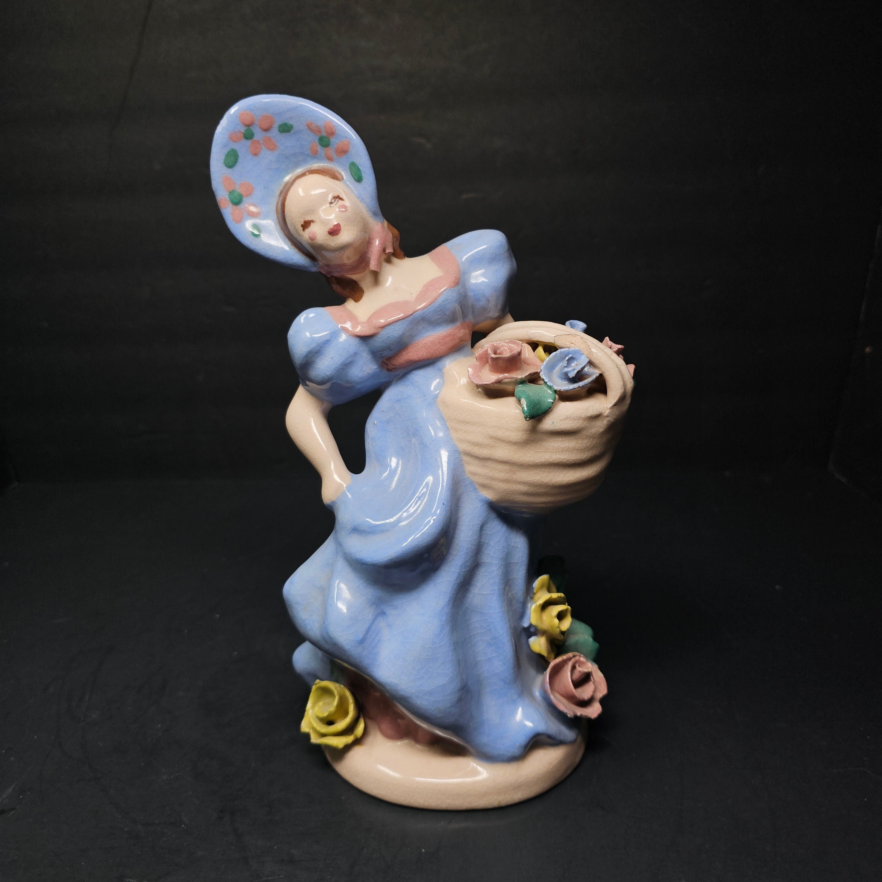 Vintage Kaye Of Hollywood California Lady With Basket Of Flowers Figurine