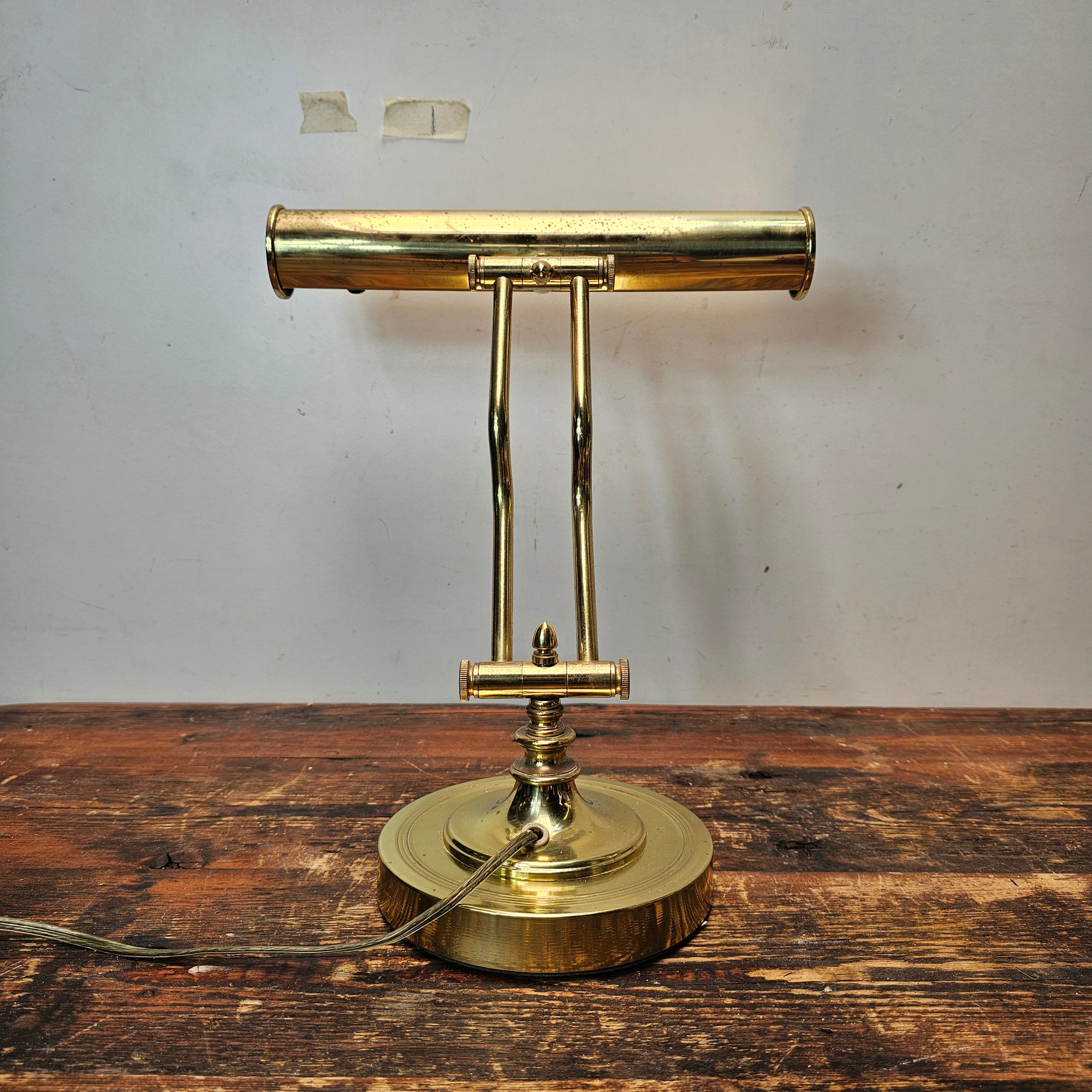Vintage Brass Finish Bankers Desk Lamp